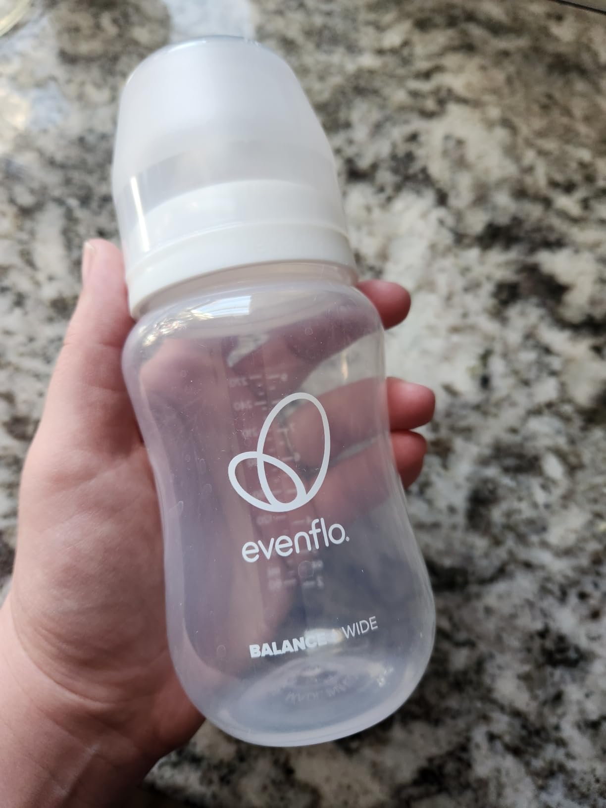 Evenflo Feeding Premium Proflo Venting Balance Plus Wide Neck Baby, Newborn and Infant Bottles - Helps Reduce Colic - 9 Ounce (Pack of 6) customer photo 2