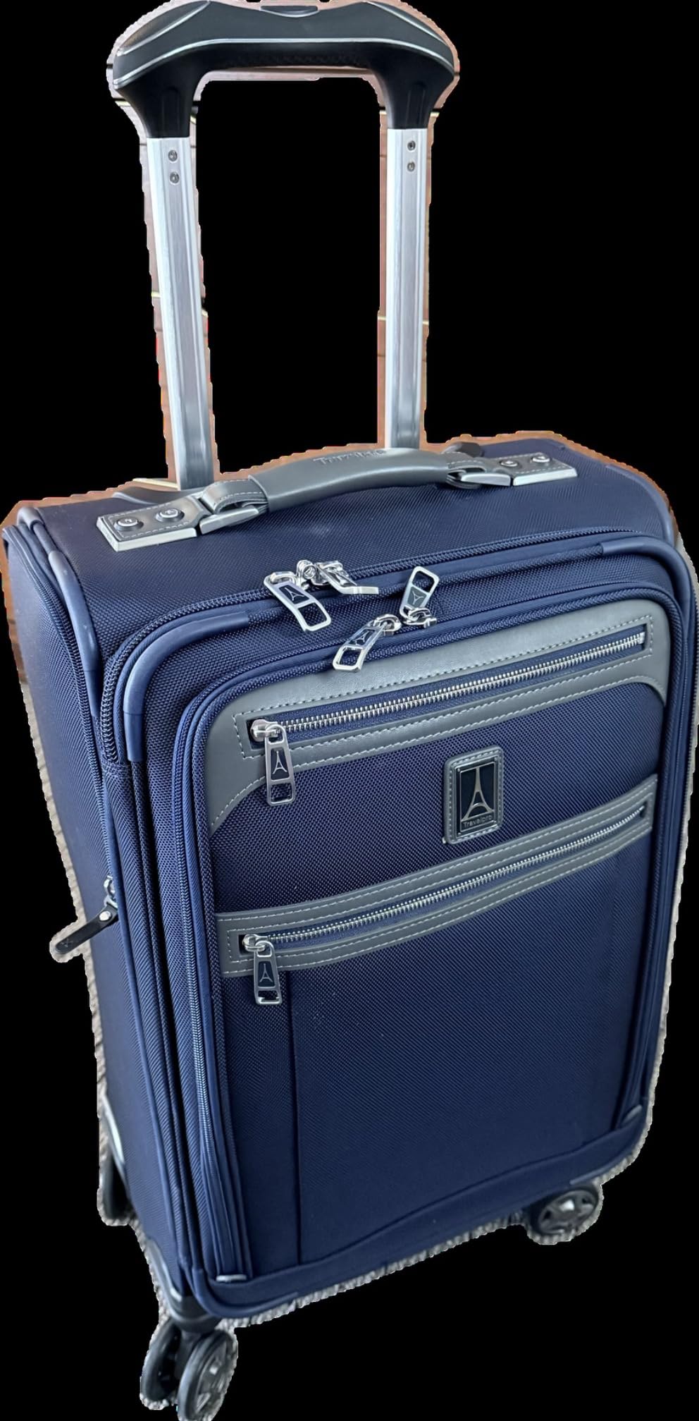 Travelpro Platinum Elite Checked Luggage Spinner, Black, 25-Inch customer photo 2