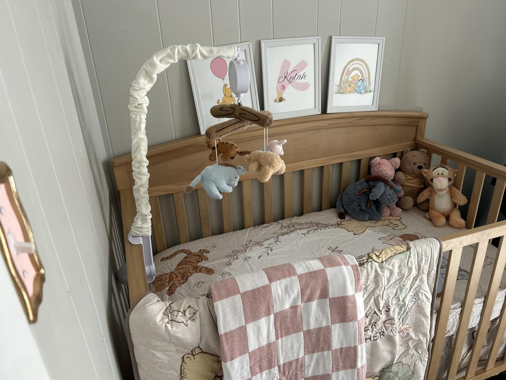 Graco Benton 5-in-1 Convertible Crib, Driftwood customer photo 1