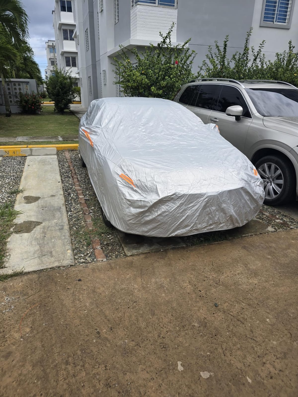 Kayme SUV Car Cover See Vehicle Size Chart for Accurate Fit, Size S4 | Waterproof All Weather Heavy Duty. MDX ZDX, X5 X6, Explorer, Pilot etc. Protects Against Sun, Rain, Snow, Dust. Soft Cotton customer photo 1
