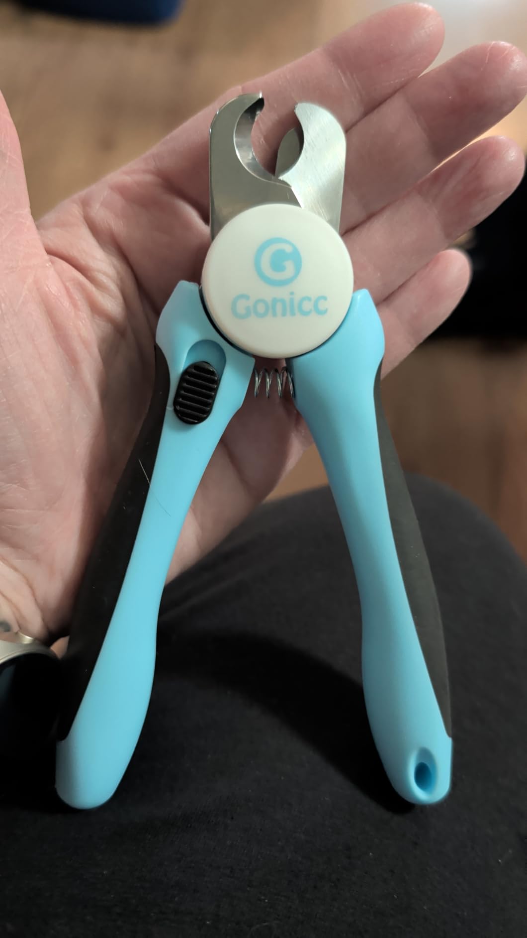 gonicc Professional Dog & Cat, Small Animals Nail Clippers & Trimmers | With Safety Guard to Avoid Overcutting, Free Nail File, Razor Sharp Blade - Ideal Grooming Tool for Dog & Cat, Small Animals customer photo 2