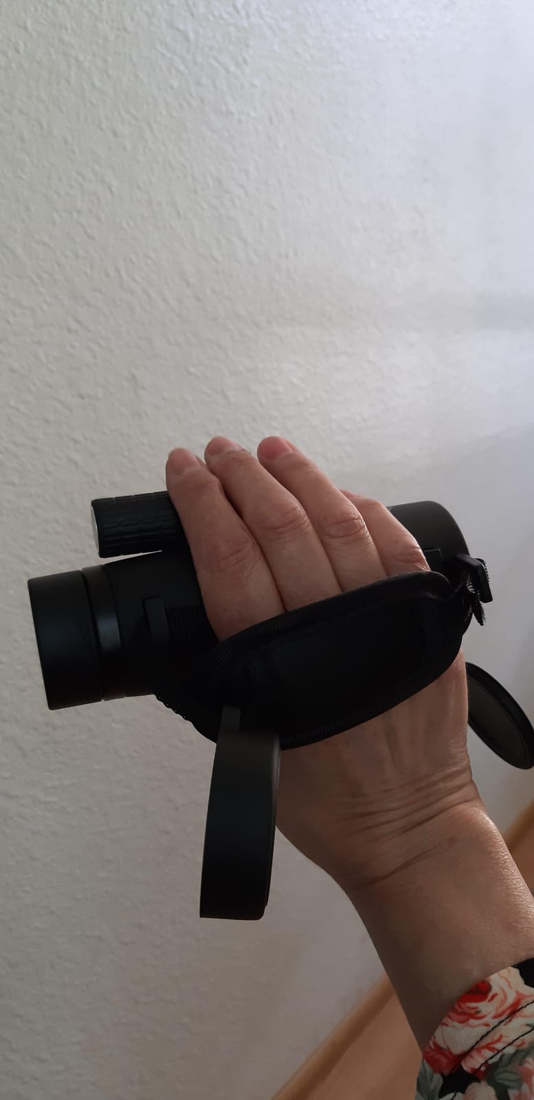 Monocular Telescope High Power 8x42 Monoculars Scope Compact Waterproof Fogproof Shockproof with Hand Strap for Adults Kids Bird Watching Hunting Camping Hiking Travling Wildlife Secenery customer photo 1