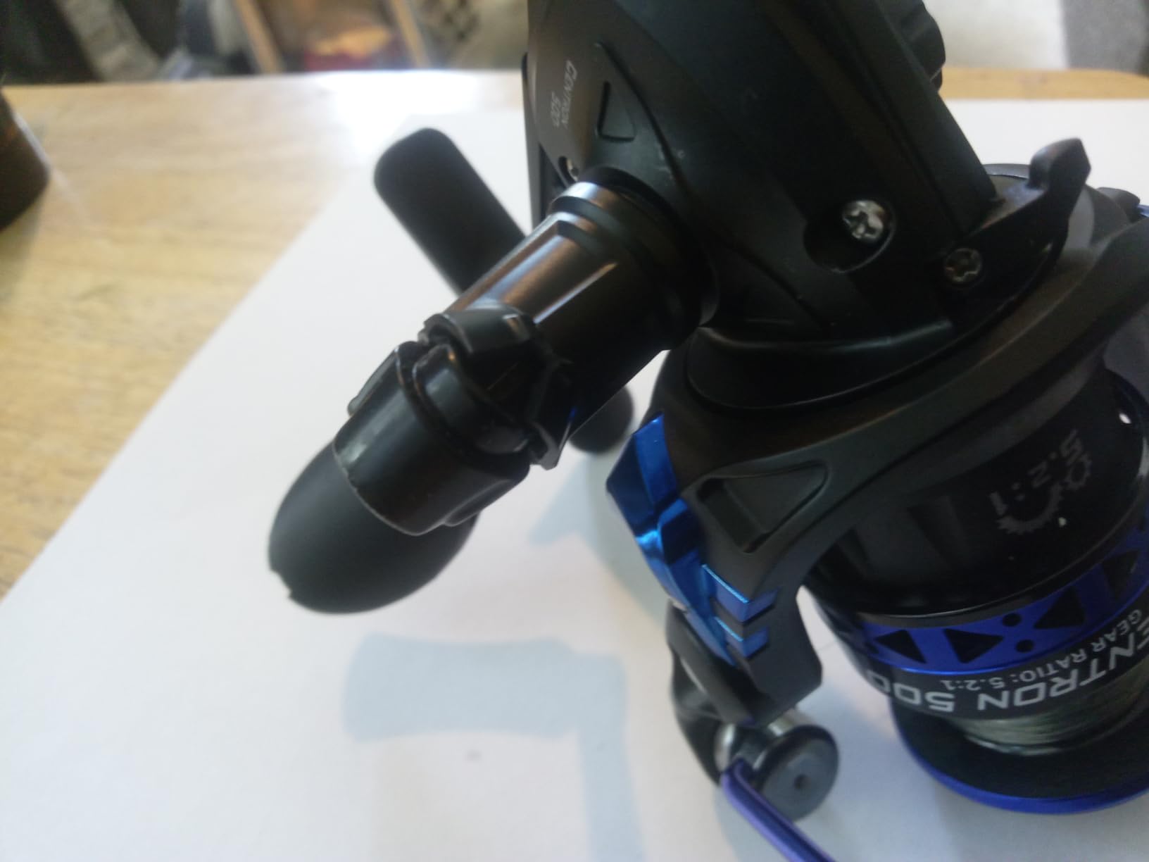 KastKing Centron & Centron Lite Spinning Fishing Reels, Collapsible Handle | Max Drag: 17.5 lb, 9+1 BB, 13.9 oz, CNC Aluminum Spool, 5.2:1 Gear Ratio, Freshwater & Saltwater customer photo 2