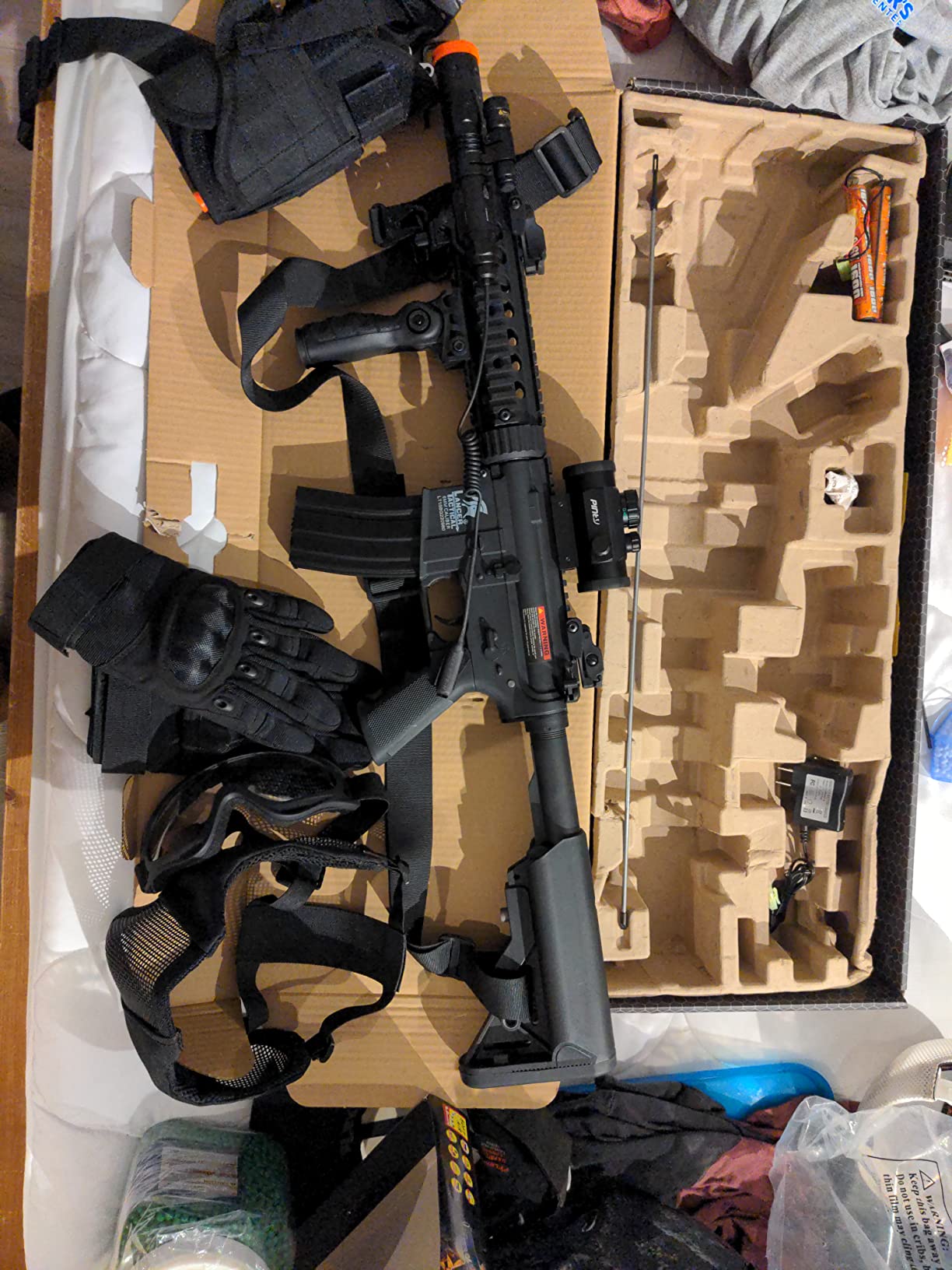 Lancer Tactical Gen 2 Durable Airsoft Gun SD M4 Polymer- Full/Semi-Auto Piactinny Rail AEG Rifle with 0.20g BBS, Charger and Battery customer photo 2