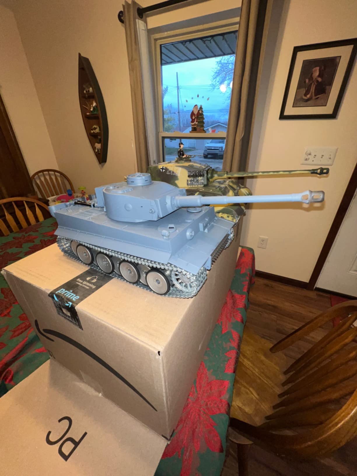 1/16 2.4ghz Remote Control German Tiger I Gray Color Tank Adults Model Toy(Upgraded/Metal Road Wheel & Tracks & Sprocket Wheel & Idle Wheel)(Steel Gear Gearbox)(5000mah Nimh Battery)(Airsoft) customer photo 2