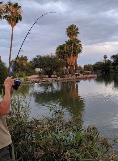 KastKing Centron Fishing Rod and Reel Combo, Baitcaster & Spinning Combo | 2-Piece Rod Blanks, Stainless Steel Guides with Ceramic Rings, EVA Handle with Fighting Butt, Freshwater Fishing customer photo 2