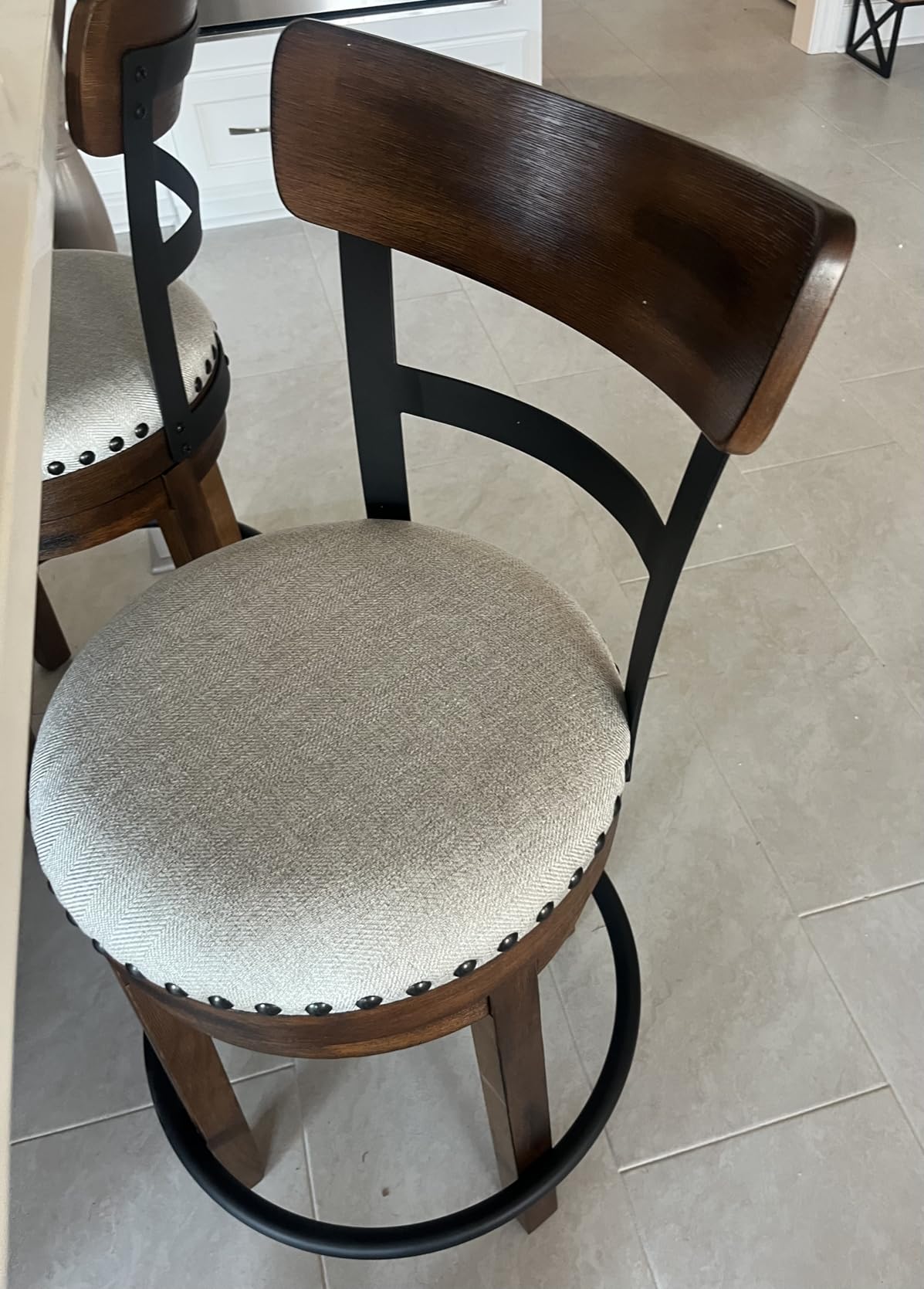 Signature Design by Ashley Valebeck Counter Height Bar Stool, Brown customer photo 2