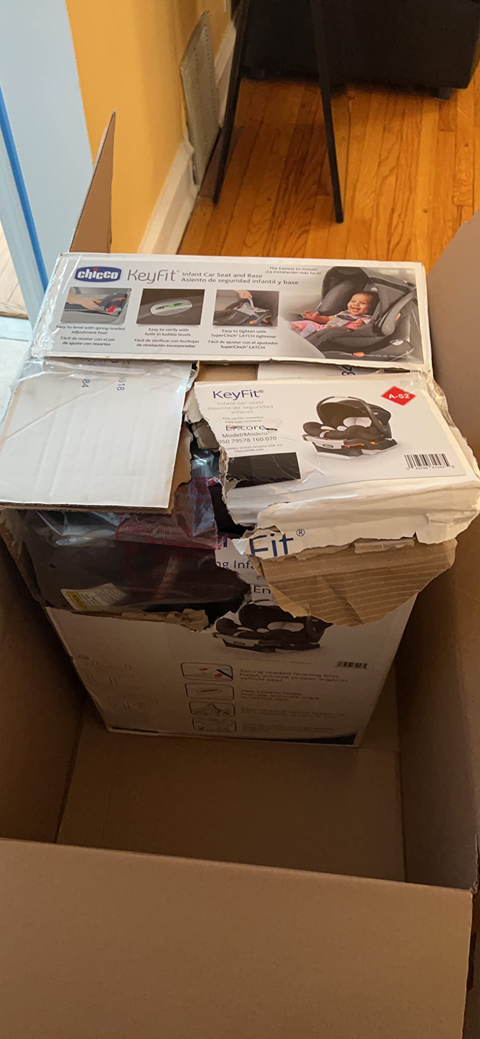Chicco KeyFit Infant Car Seat and Base, Rear-Facing, 4-30 lbs customer photo 1
