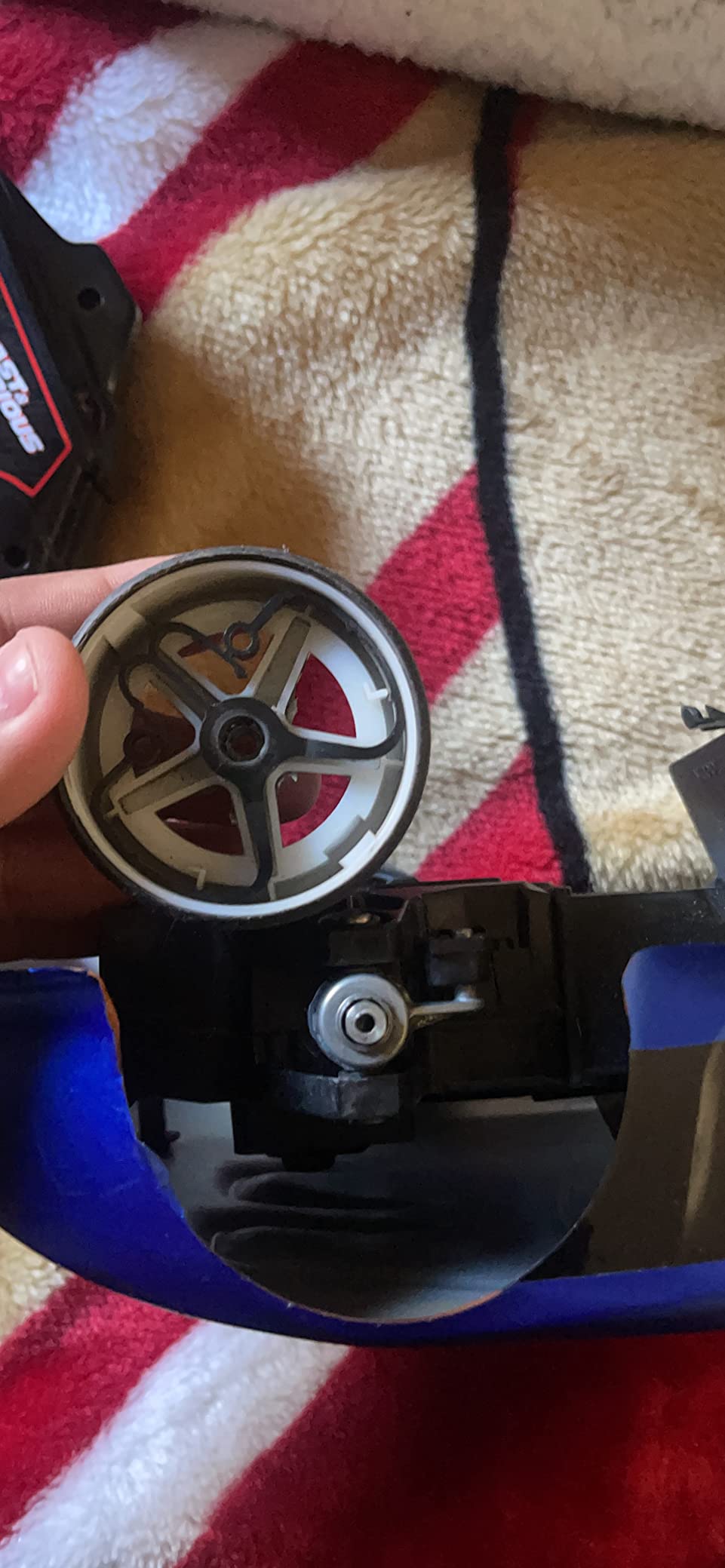 Jada Toys Fast & Furious Han’s Mazda RX-7 Drift RC Car, 1: 10 Scale 2.4Ghz Remote Control Orange & Black, Ready to Run, USB Charging (Standard) (99700) customer photo 2