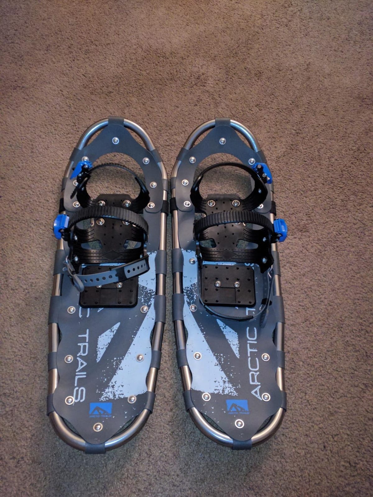 Franklin Sports Arctic Trails Snowshoes for Men + Women - Lightweight Aluminum Snowshoes for Adults customer photo 1