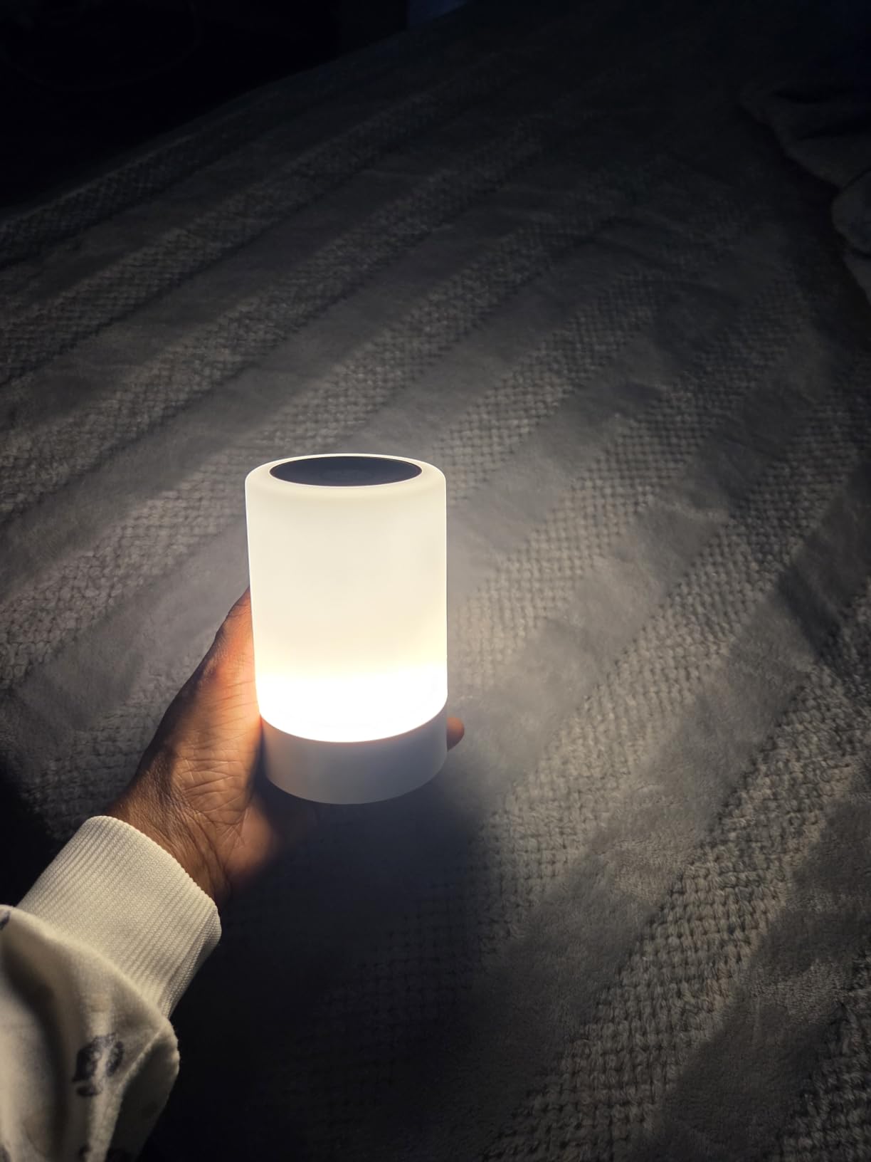 G Keni Nursery Night Light for Baby, Portable LED Touch Night Lamp for Kids and Adult, Breastfeeding, Sleep Aid, USB Rechargeable Nursing Lamp, Bedside Dimmable Warm Night Light, Soft Eye Caring customer photo 1