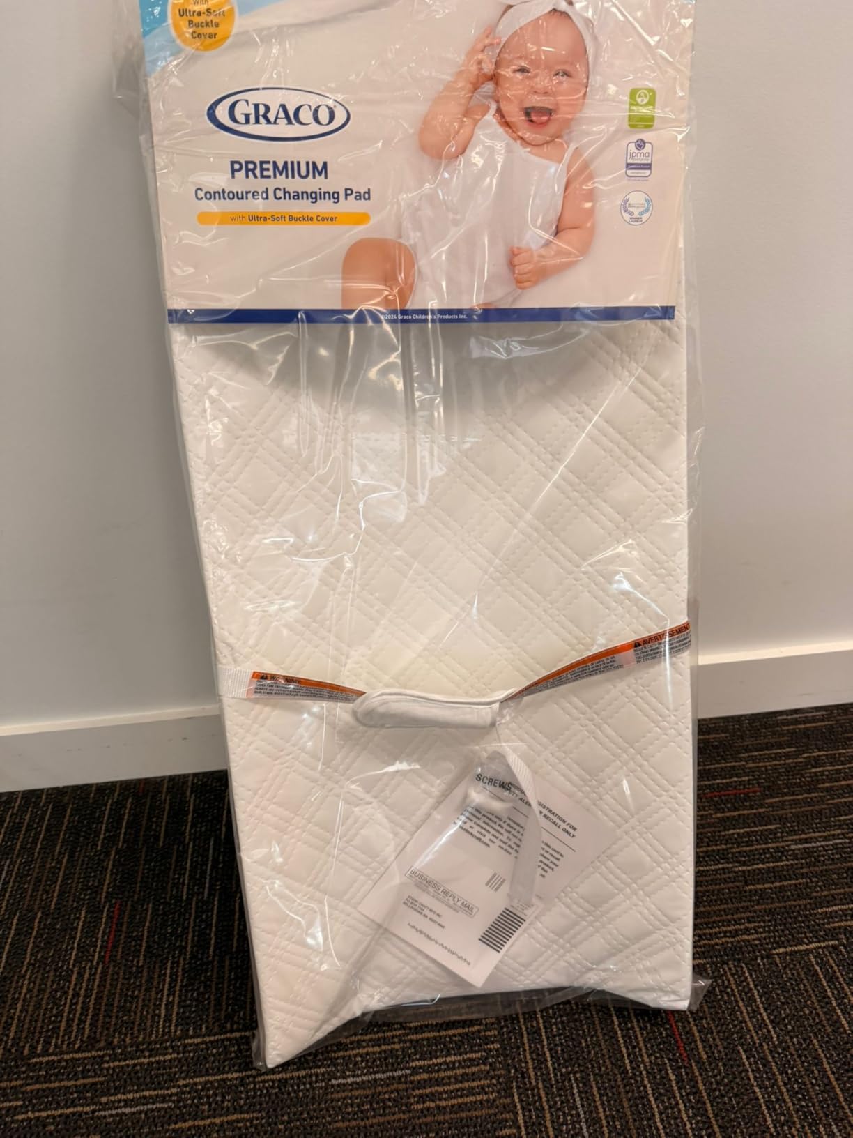 Graco Premium Contoured Baby Changing Pad | GREENGUARD Gold Certified, Water-Resistant, Ultra-Soft Buckle Cover, Non-Skid Bottom customer photo 2