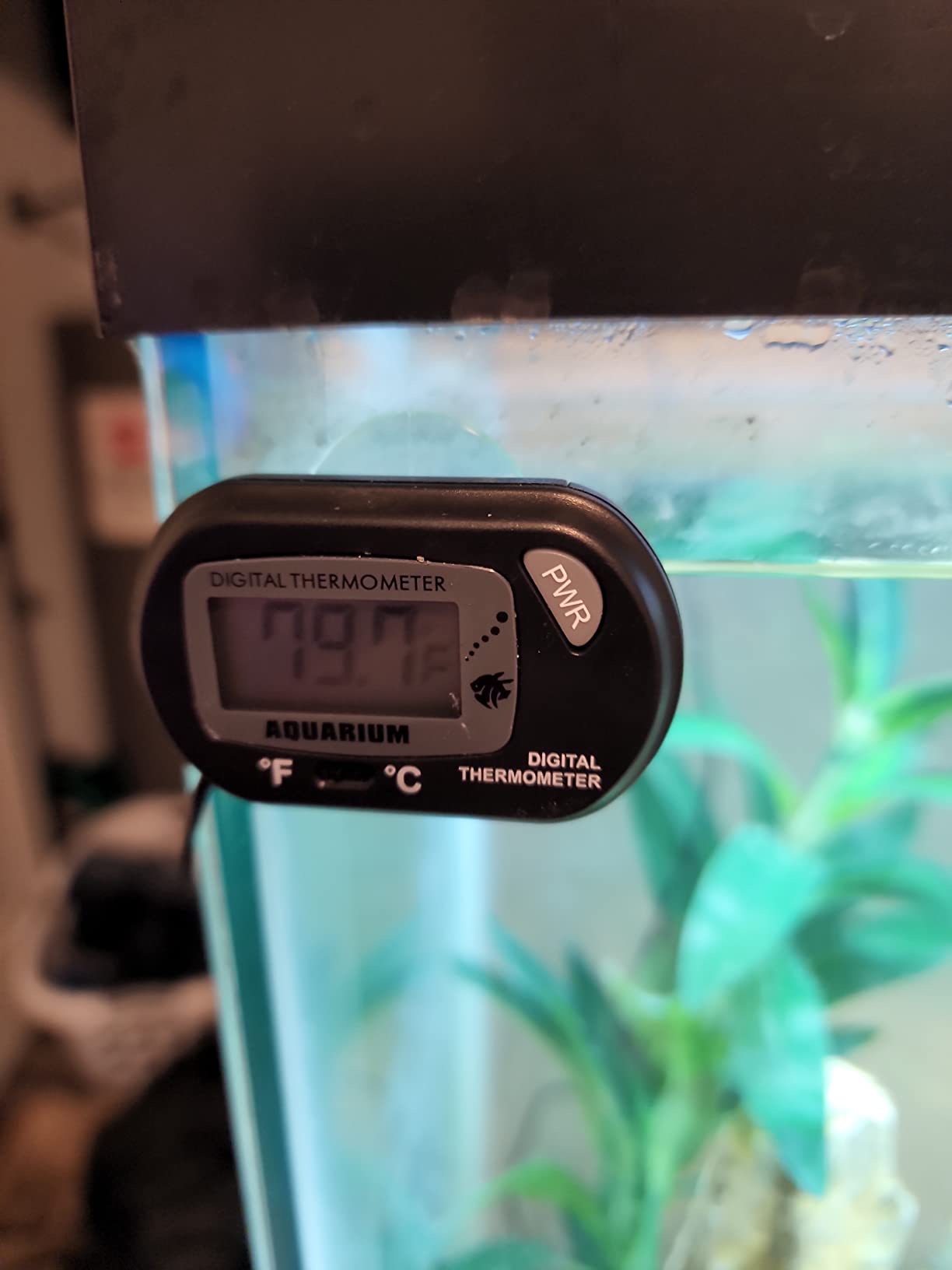 HITOP 300W Adjustable Aquarium Heater, Submersible Fish Tank Heater Thermostat with Suction Cups for 45-65Gal customer photo 1