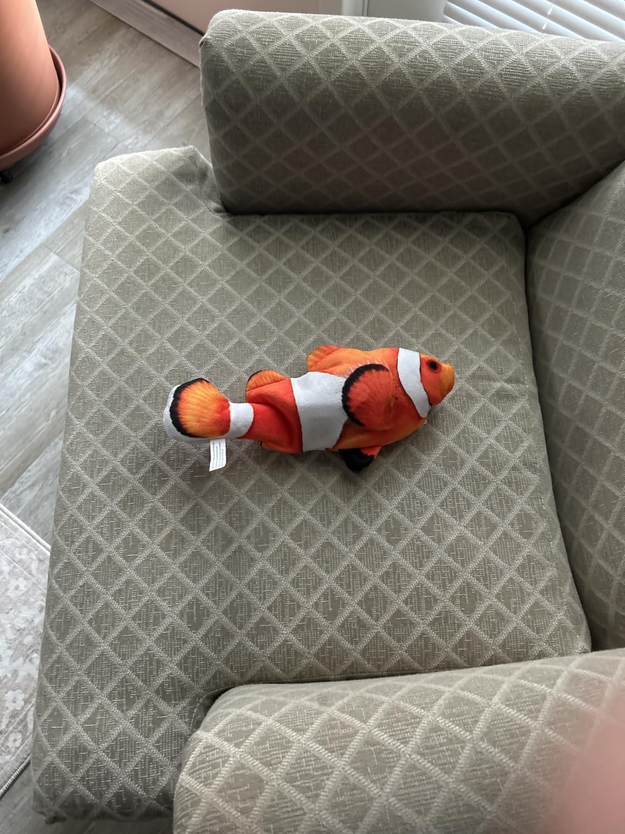 Potaroma Cat Toys Flopping Fish with Catnip, Moving Kitten Kicker, Floppy Wiggle Carp for Small Dogs, Interactive Motion Kitty Exercise, 10.5 Inches customer photo 2