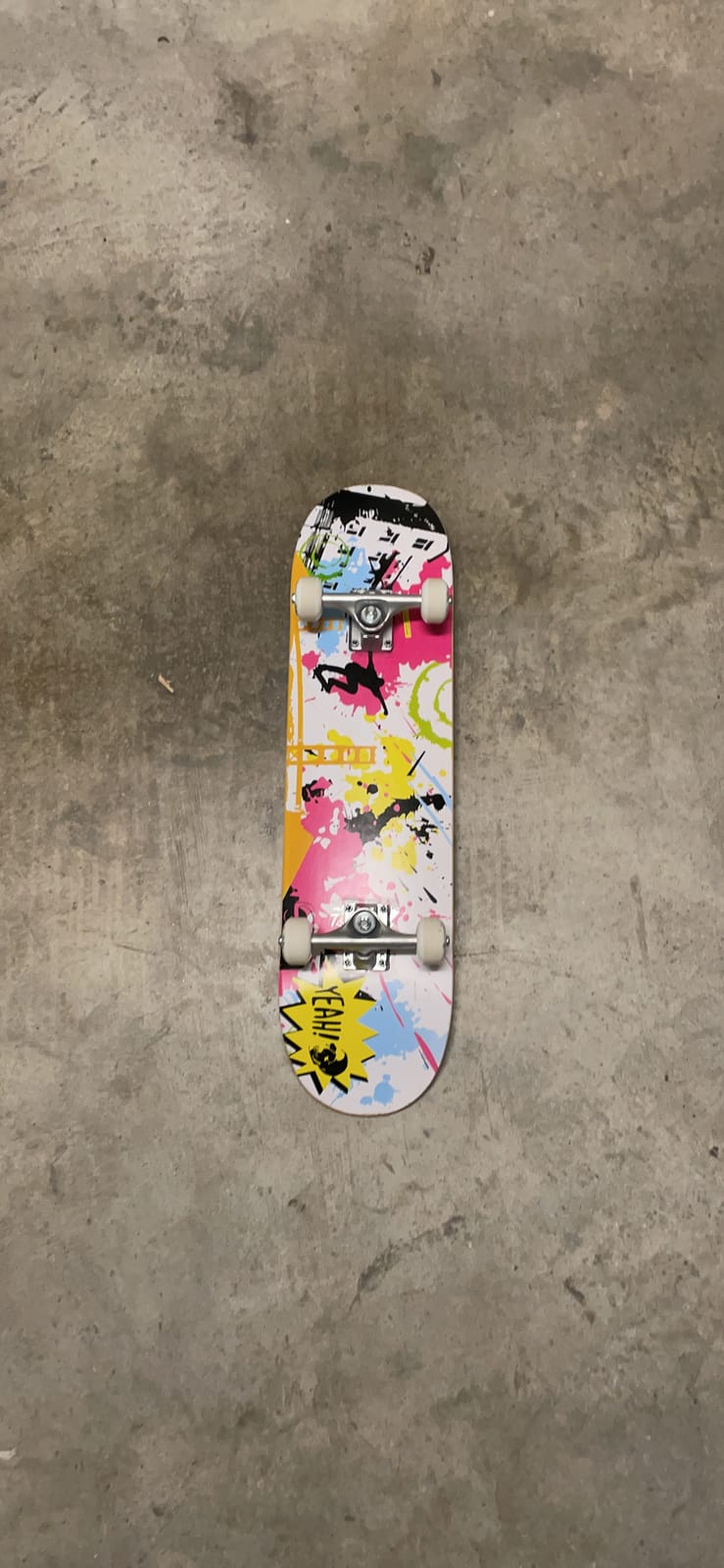 BELEEV Skateboards for Beginners, 31 x 8 inch Complete Skateboard for Kids Teens Adults, 7 Layer Canadian Maple Double Kick Deck Concave Cruiser Trick Skateboard with Multifunction Skate T-Tool customer photo 1