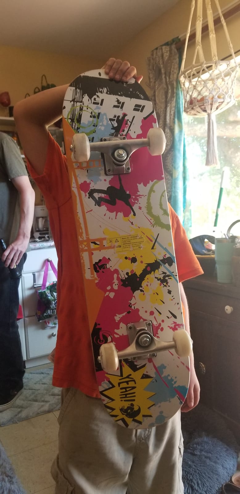 BELEEV Skateboards for Beginners, 31 x 8 inch Complete Skateboard for Kids Teens Adults, 7 Layer Canadian Maple Double Kick Deck Concave Cruiser Trick Skateboard with Multifunction Skate T-Tool customer photo 2
