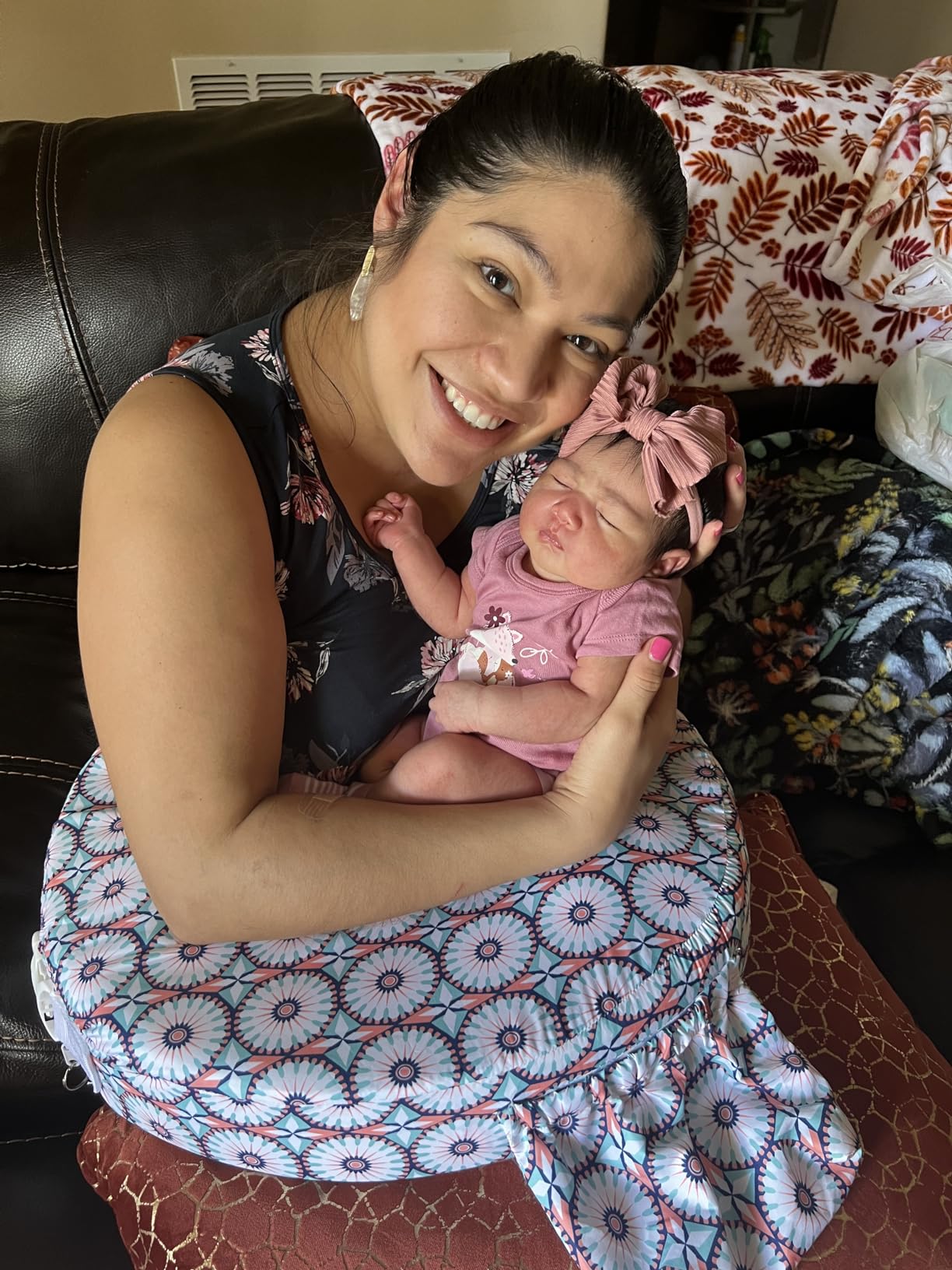 My Brest Friend Original Nursing Pillow - Horizon customer photo 2