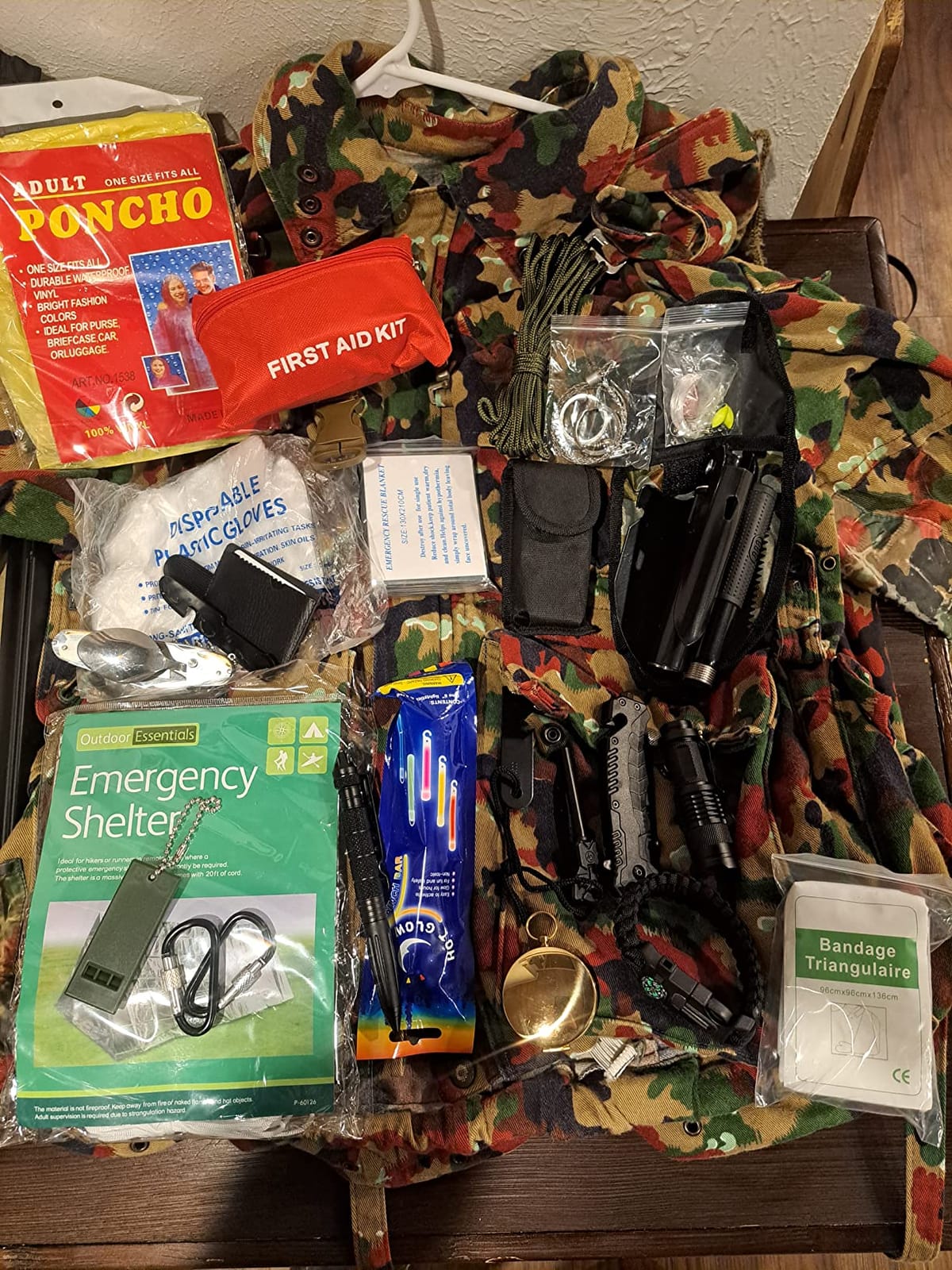 TAIMASI 238 Pcs Emergency Survival Kit with First Aid Kit and Molle Pouch customer photo 1