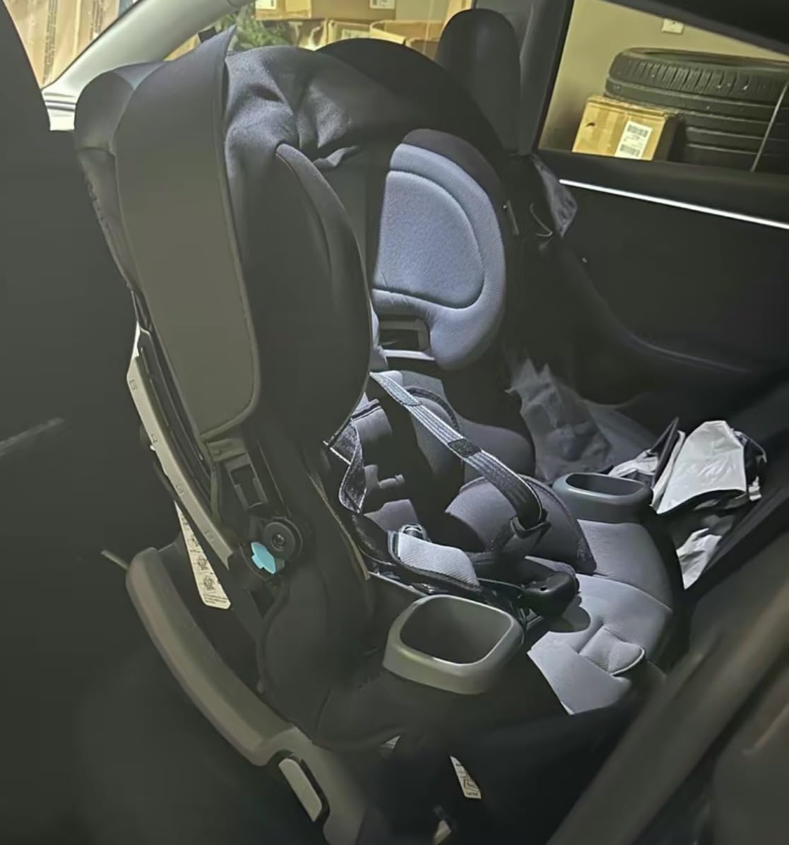 Baby Trend Cover Me™ 4-in-1 Convertible Car Seat, Vespa – Built-in Canopy, 4-Stage Growth System, Plush Comfort Padding, Multi-Position Recline customer photo 1