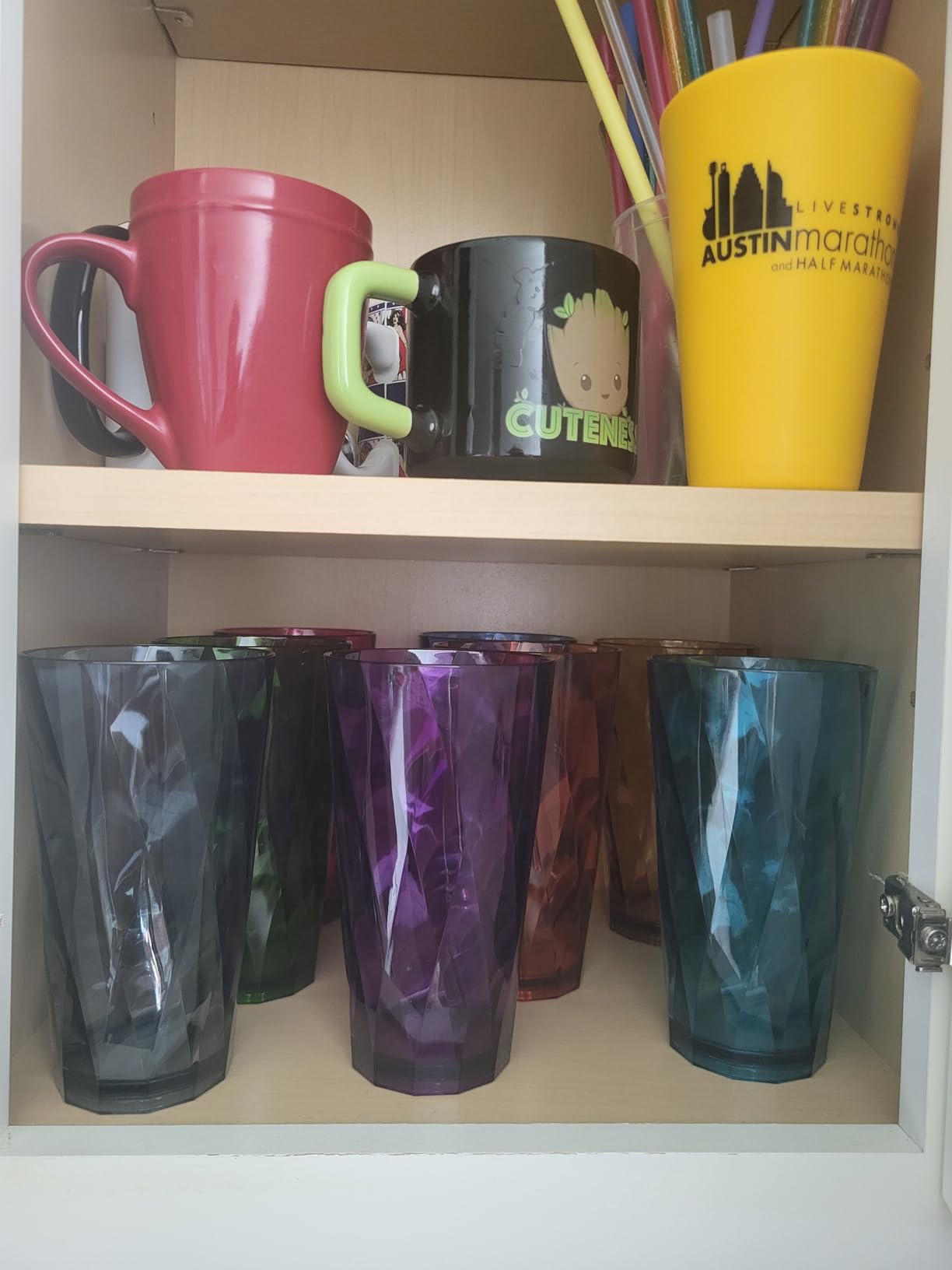 US Acrylic Optix Plastic Reusable Drinking Glasses (Set of 8) 20oz Water Cups in Jewel Tone Colors | BPA-Free Tumblers, Made in USA | Top-Rack Dishwasher Safe customer photo 2
