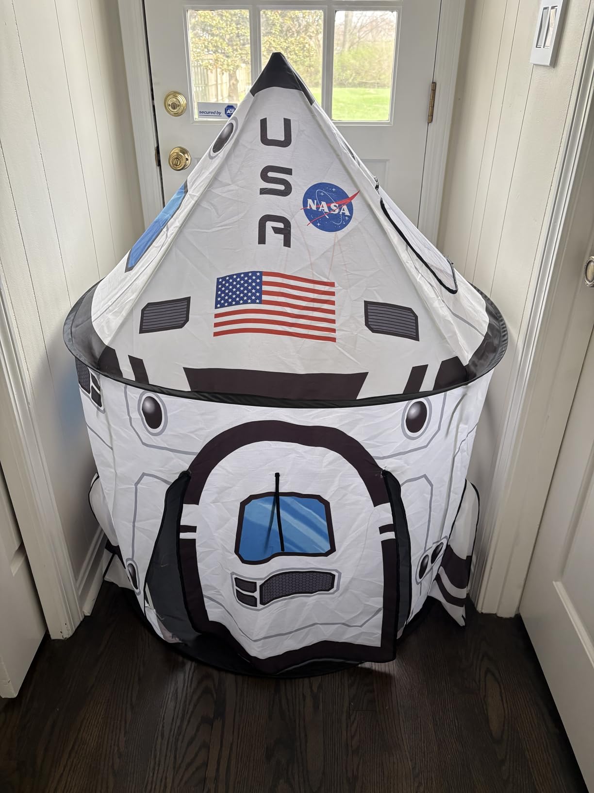 JOYIN Rocket Ship Play Tent Kids Spaceship Playhouse Tent Set Indoor Outdoor Easy Assembly Play Tent customer photo 2