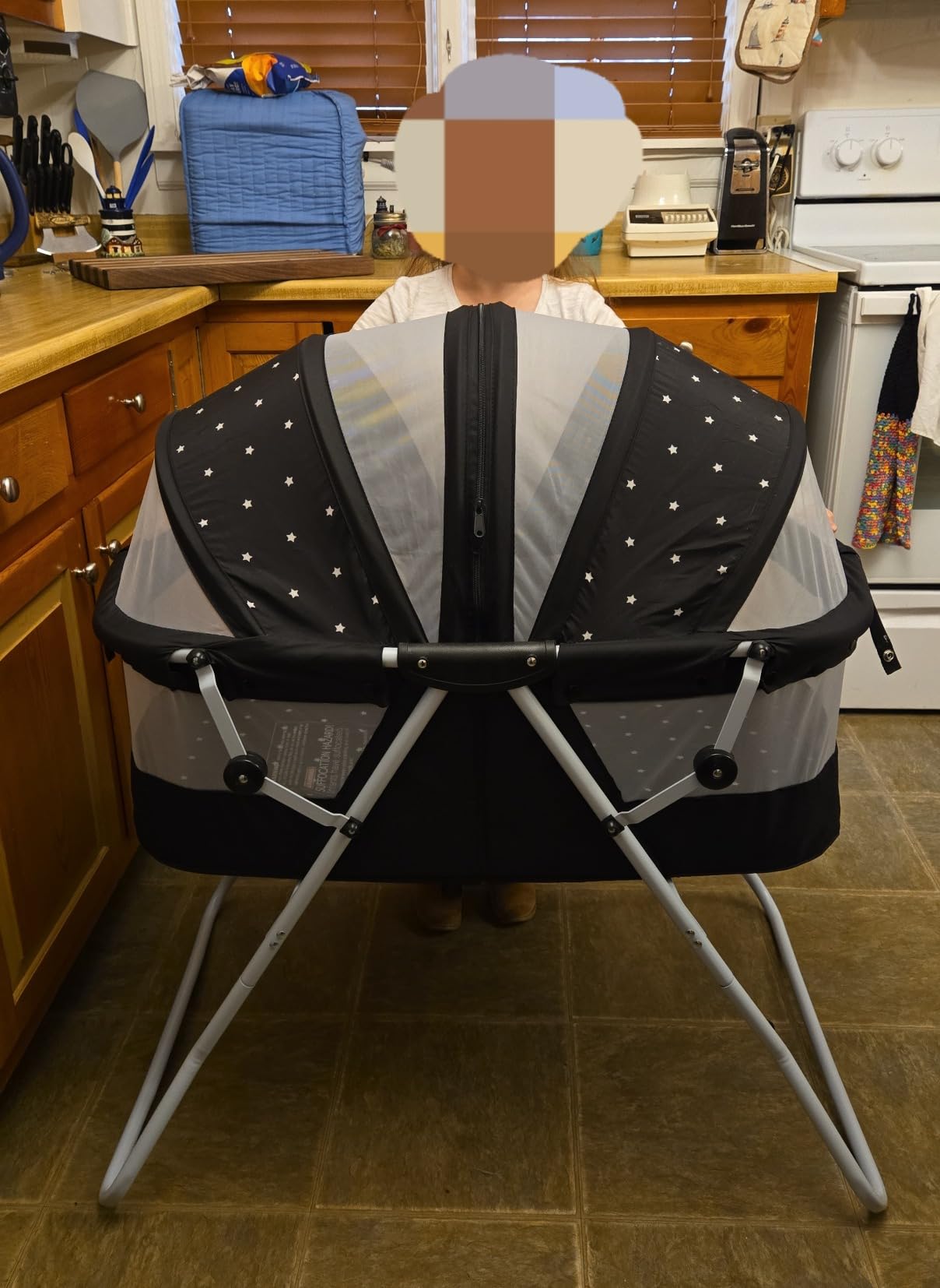 Dream On Me Karley Portable Infant Bassinet, Double Mesh Canopy, Cool Grey customer photo 2