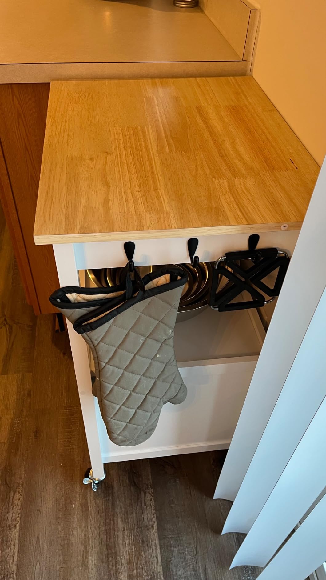 Yaheetech Rolling Kitchen Island Cart with Storage, 2 Tier, Wood Top, White customer photo 1