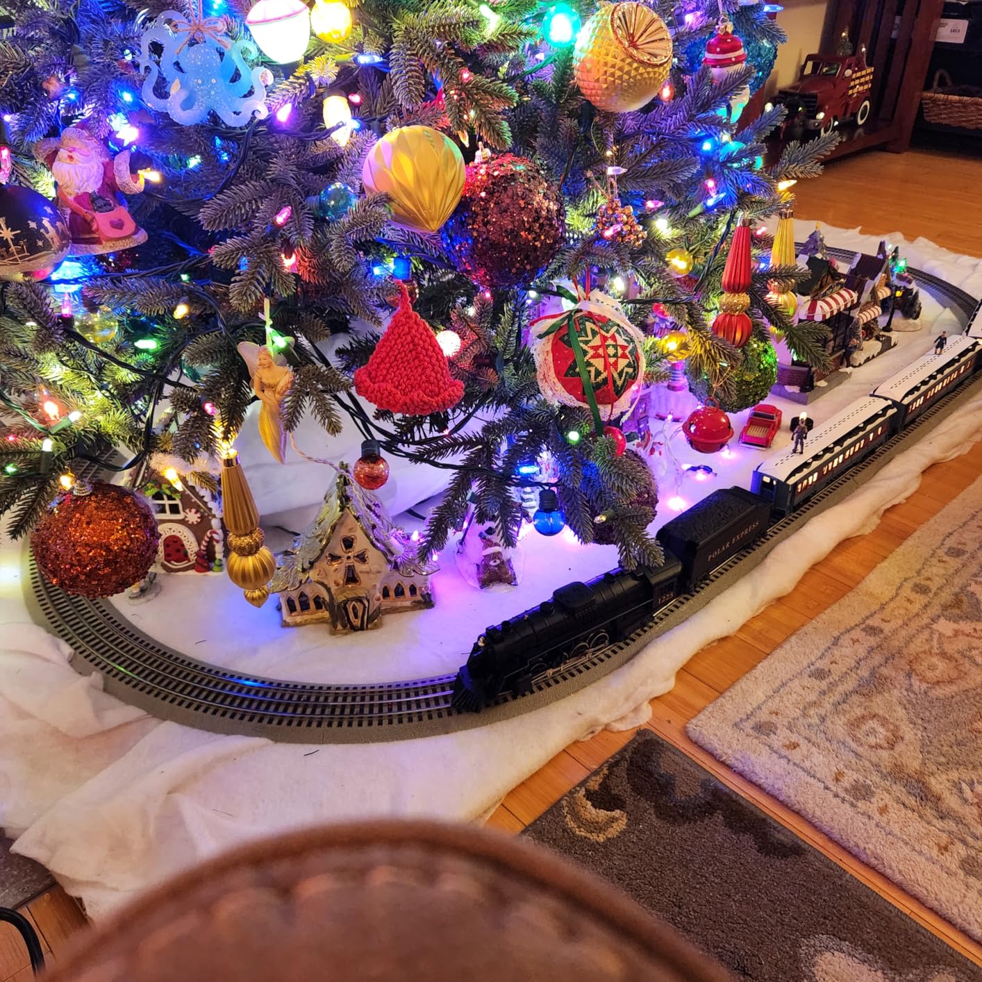 Lionel The Polar Express Electric O Gauge Bluetooth 5.0 Train Set customer photo 2