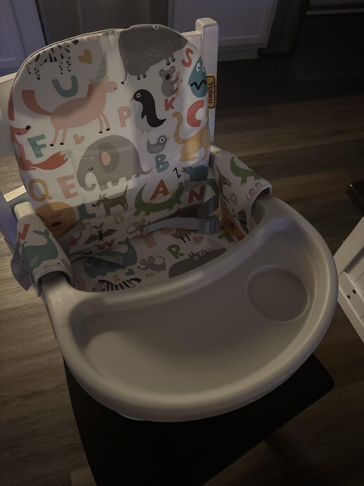 YOLEO Baby High Chair Booster Seat for Dining Table, Foldable High Chairs with Adjustable Heights, Travel Booster Seat with Removable Tray customer photo 2