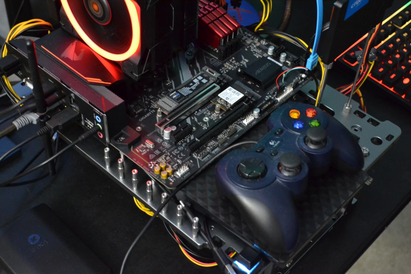 AMD Ryzen™ 7 5700G 8-Core, 16-Thread Desktop Processor with Radeon™ Graphics customer photo 1