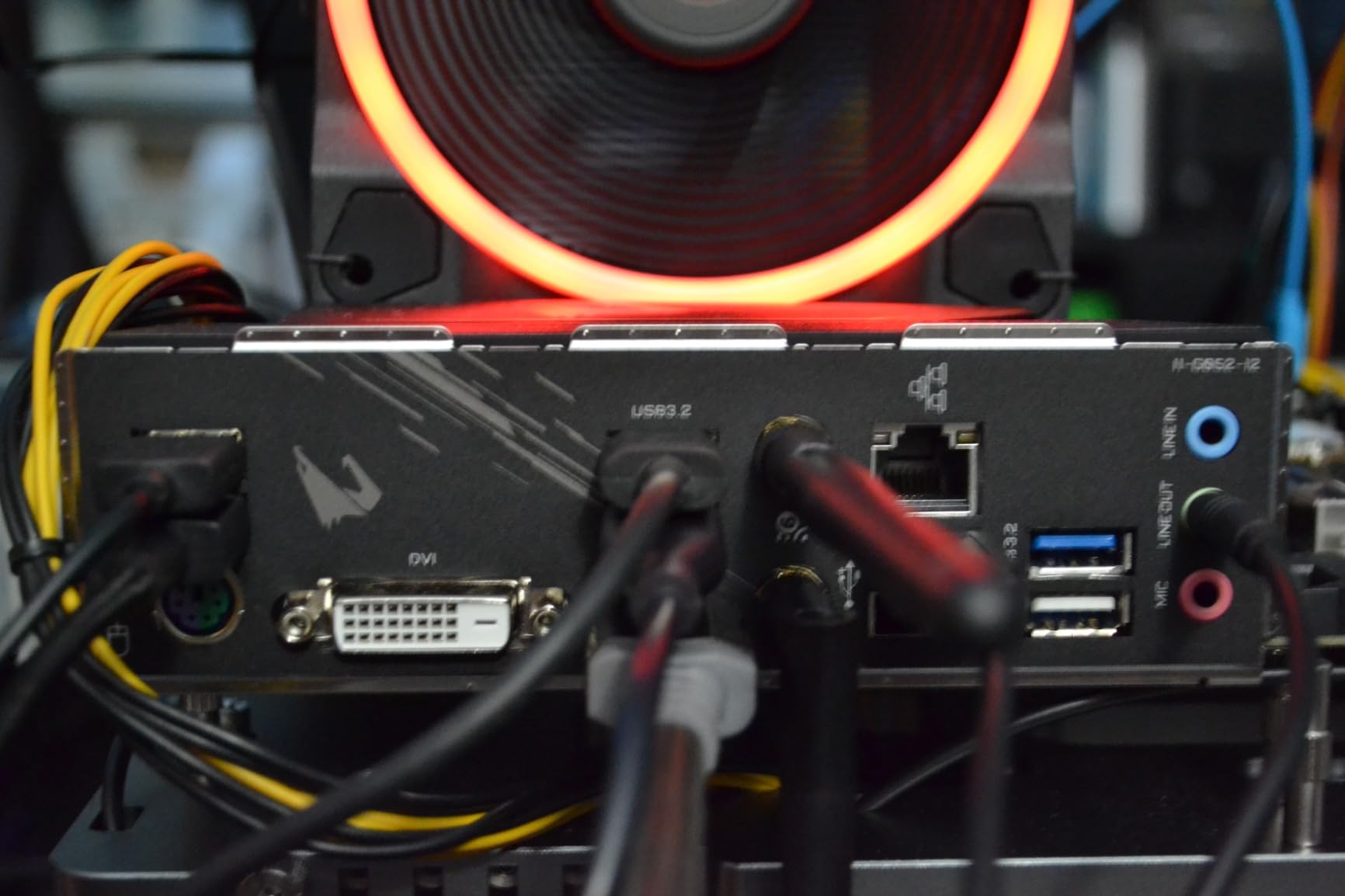 AMD Ryzen™ 7 5700G 8-Core, 16-Thread Desktop Processor with Radeon™ Graphics customer photo 2