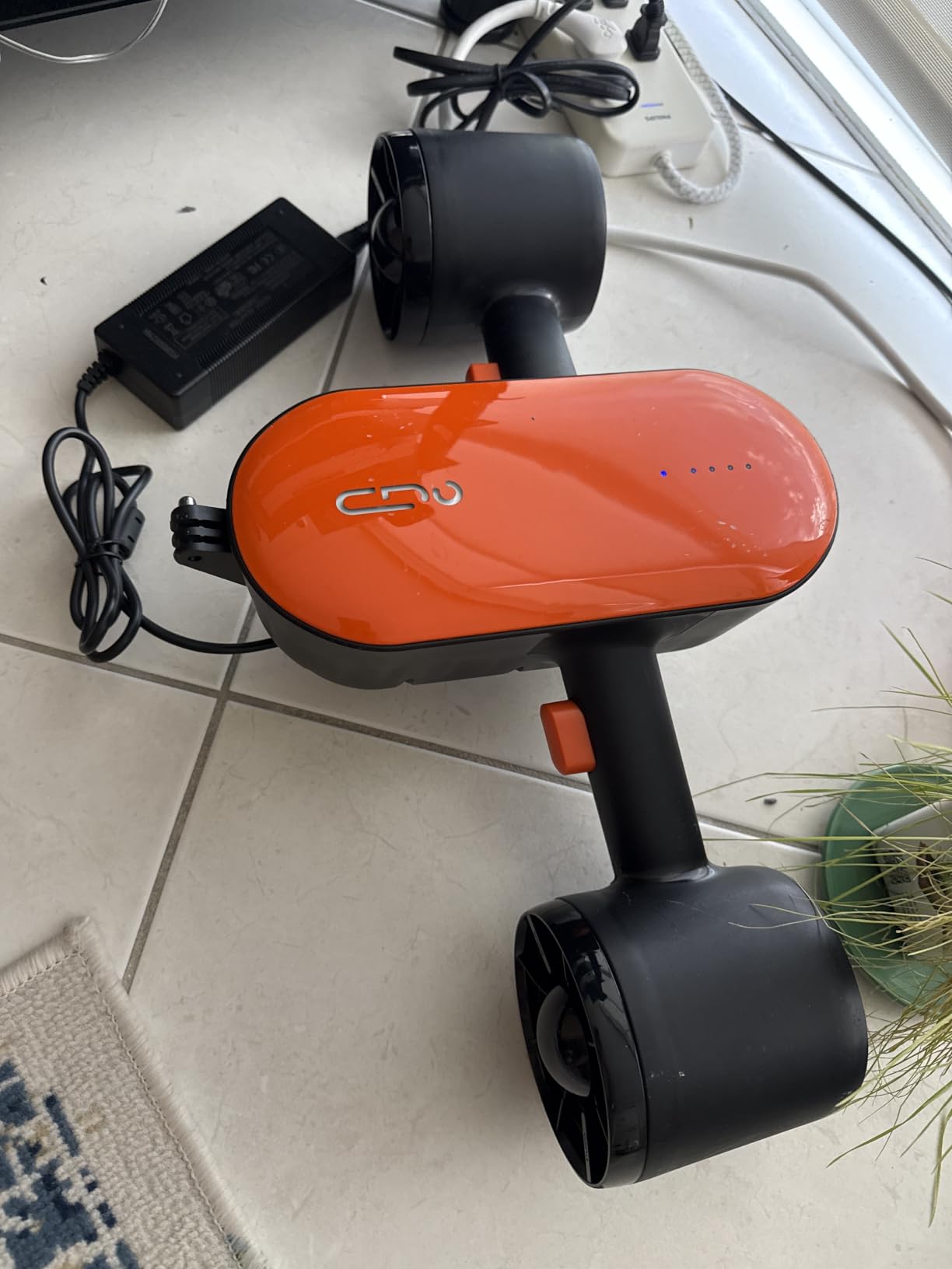 Underwater Sea Scooter with Camera Underwater Drone Dual Motors Max Depth 100FT 45min 4mph Water Sports Swimming Pool Diving for Kids Adults customer photo 1
