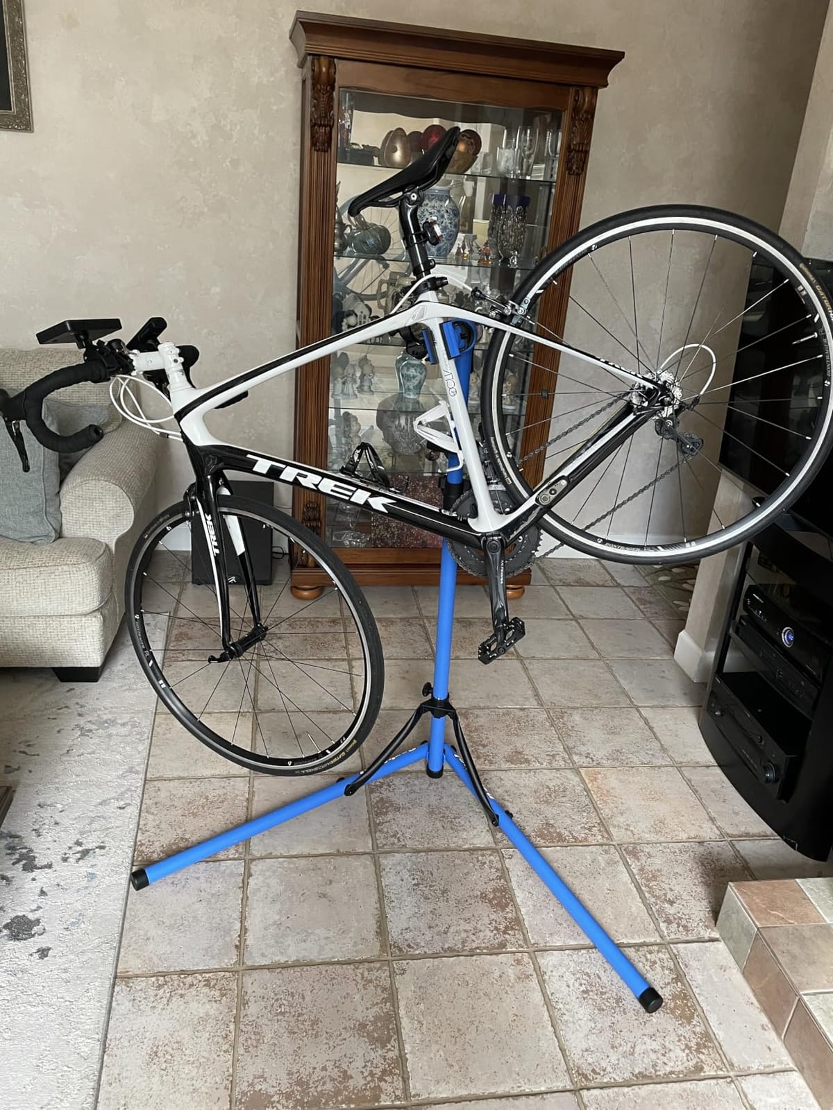 PCS-10.3 - Deluxe Home Mechanic Repair Stand customer photo 2