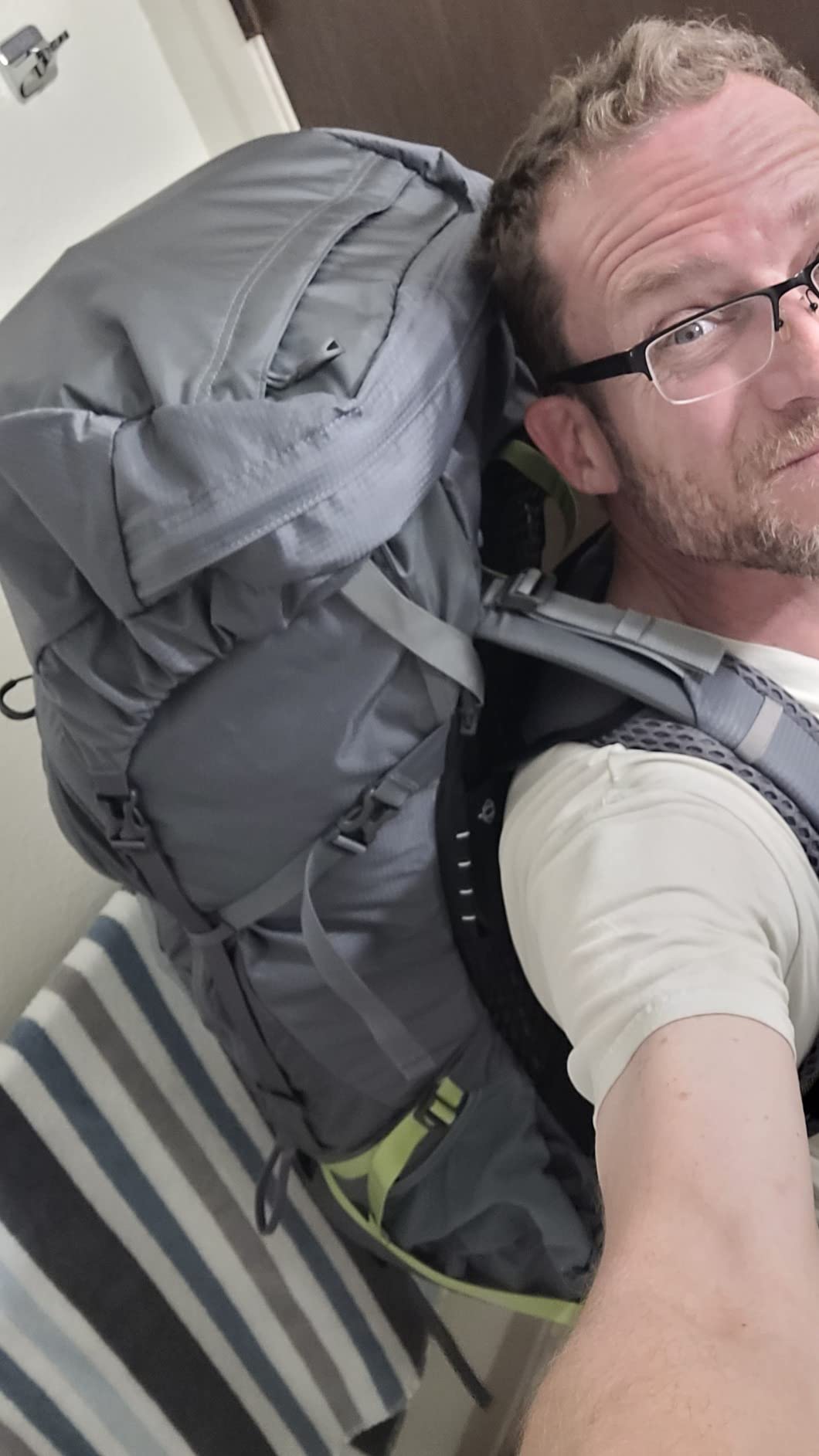 Osprey Atmos AG 65L Men's Backpacking Backpack, Black L-XL | hiking pack, camping gear, overnight trail pack customer photo 2