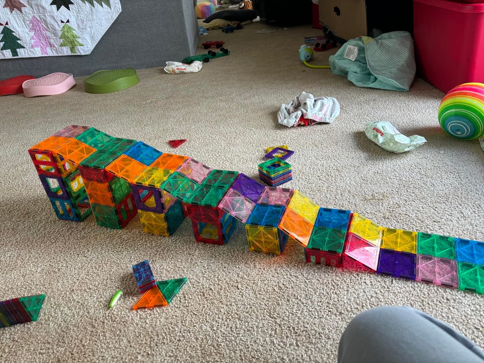 Anbalulu Magnetic Tiles 100PCS with 2 Cars, Set for Kids Ages 3-9 customer photo 2