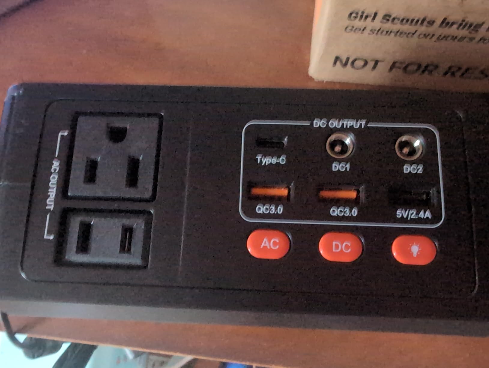 HOWEASY Portable Power Station,120W(240W Peak) Solar Generator customer photo 1