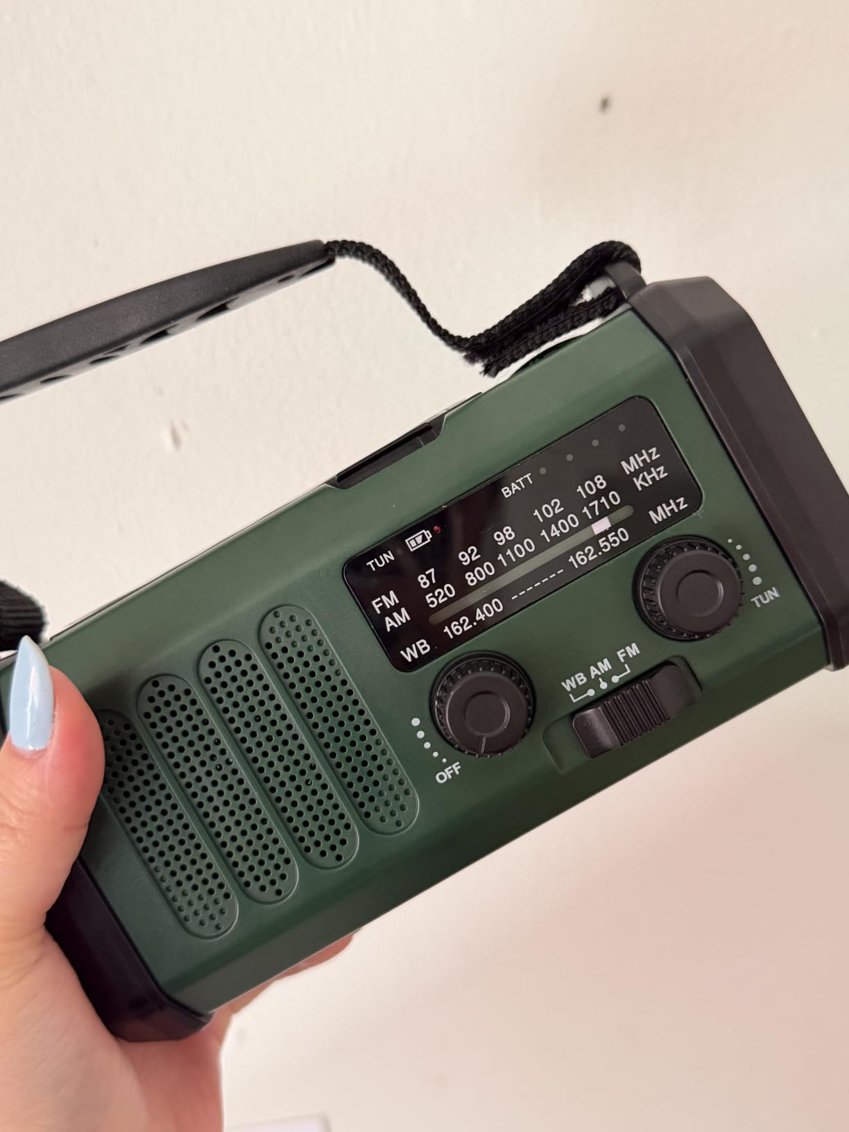 Leaton Hand Crank Emergency Radio, NOAA Weather Radio AM/FM, 10000mAh | Solar charging, Rechargeable Battery Powered, USB-C Charger, Flashlight, SOS Alarm, for Camping Survival Emergencies customer photo 2