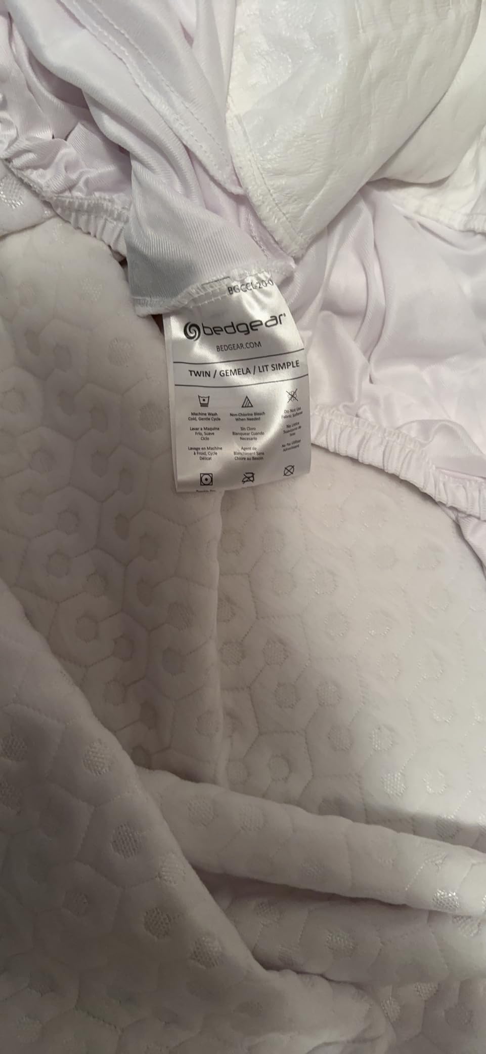 Bedgear Dri-Tec Waterproof Mattress Protector– Cooling Moisture-Wicking Mattress Cover | Breathable Noiseless Mattress Pad with Deep Pocket Fit up to 18