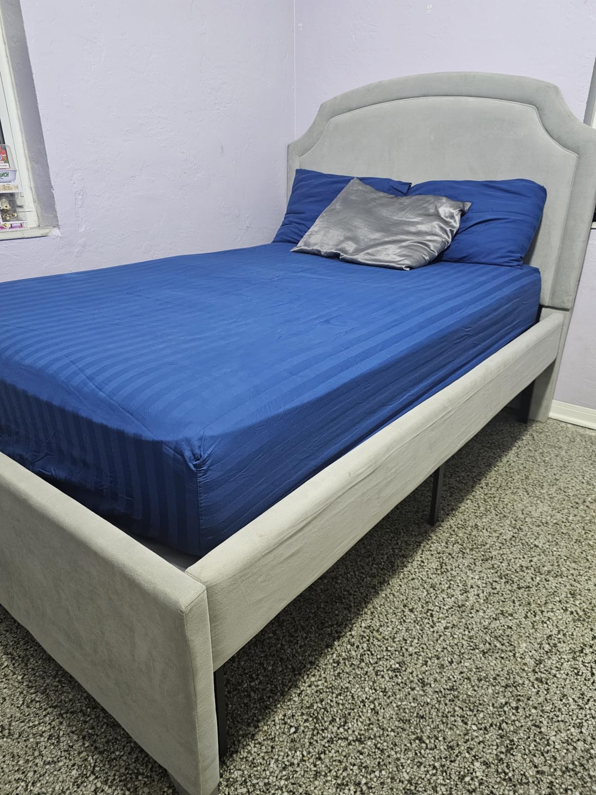 Hafenpo 14 Inch Queen Bed Frame - Sturdy Metal Platform Queen Size, No Box Spring Needed, Heavy Duty, Easy Assembly, Strong Bearing Capacity, Under Bed Storage, Black customer photo 2