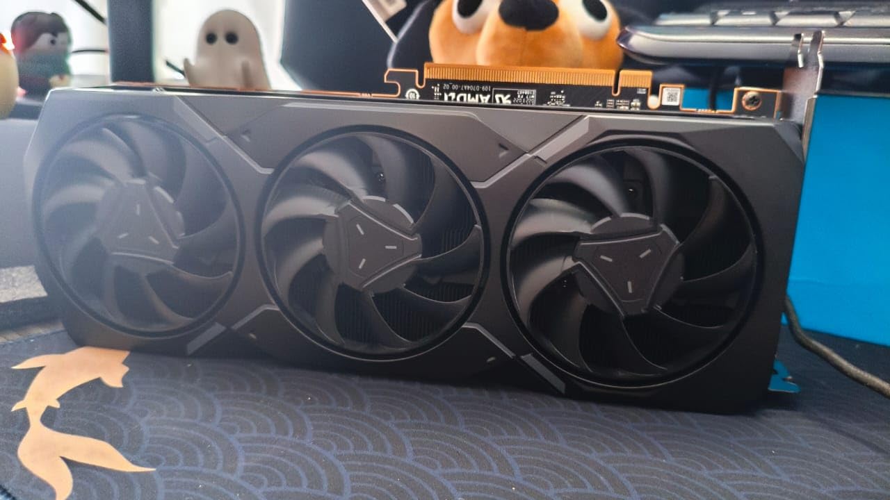 XFX Radeon RX 7900XT Gaming Graphics Card with 20GB GDDR6, AMD RDNA 3 RX-79TMBABF9 customer photo 1