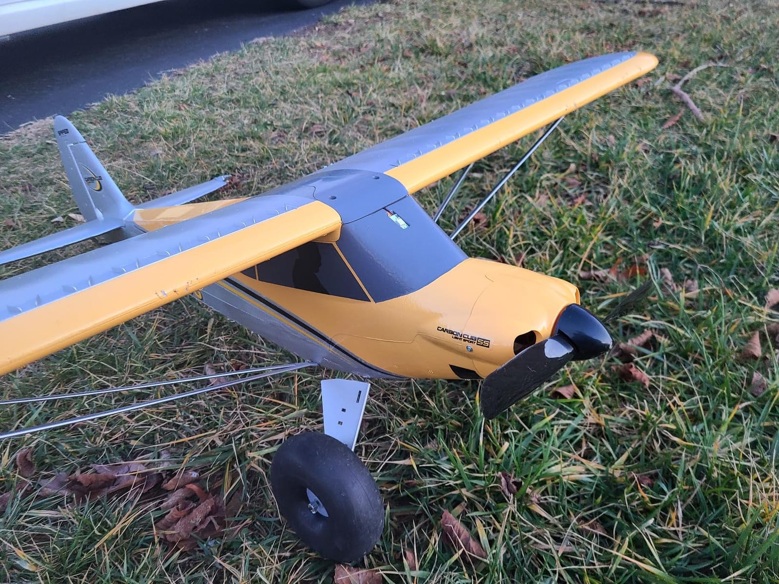 HobbyZone RC Airplane Carbon Cub S 2 1.3m RTF Basic (Battery and Charger Not Included), HBZ320001 customer photo 2