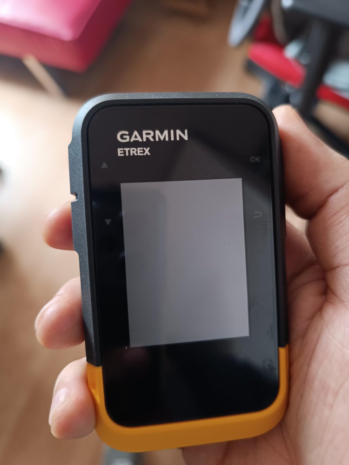 Garmin eTrex SE, GPS Handheld Navigator with Wireless Connectivity and Multi-GNSS Support customer photo 1