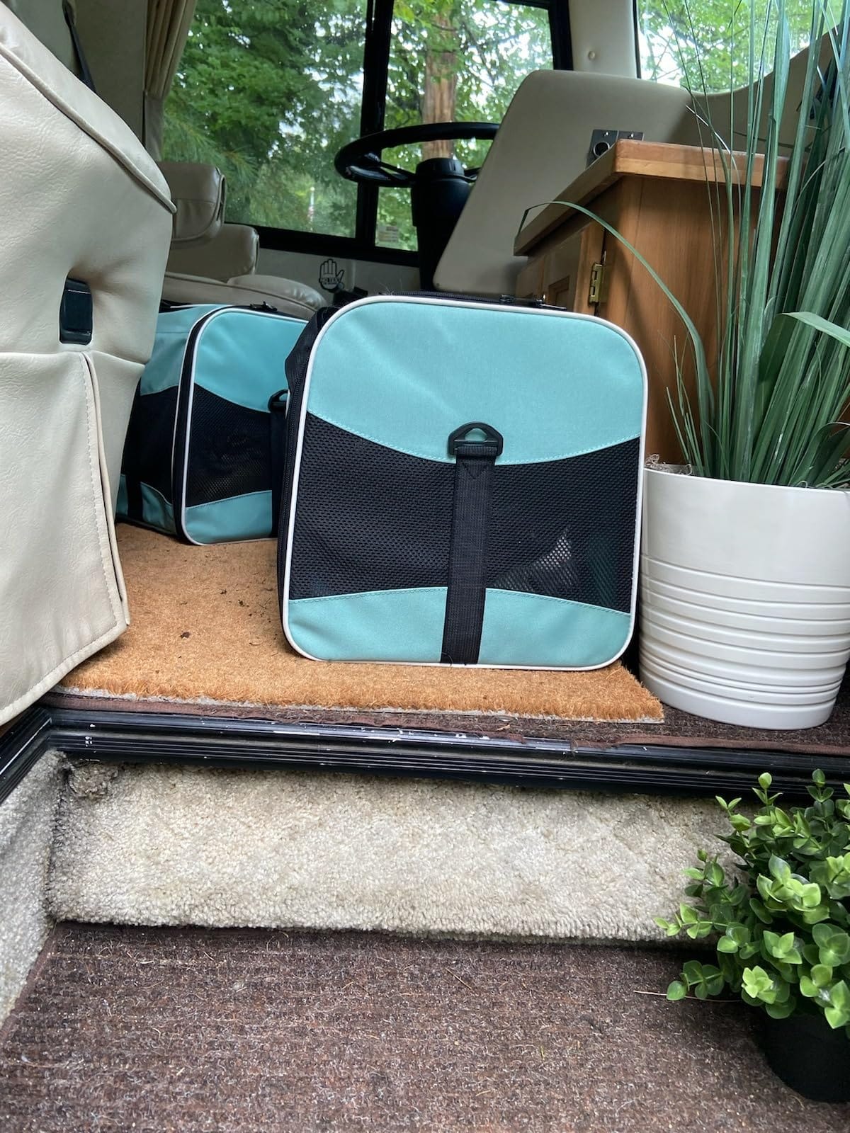 Cat Dog Carriers Soft-Sided Pet Carrier Large Cats for Medium Big Cat Small Dog Puppy up to 16lbs TSA Airline Approved Animal Collapsible Cat Carrier Carriers Travel Carrier Cat Bag (17x11x11) customer photo 2