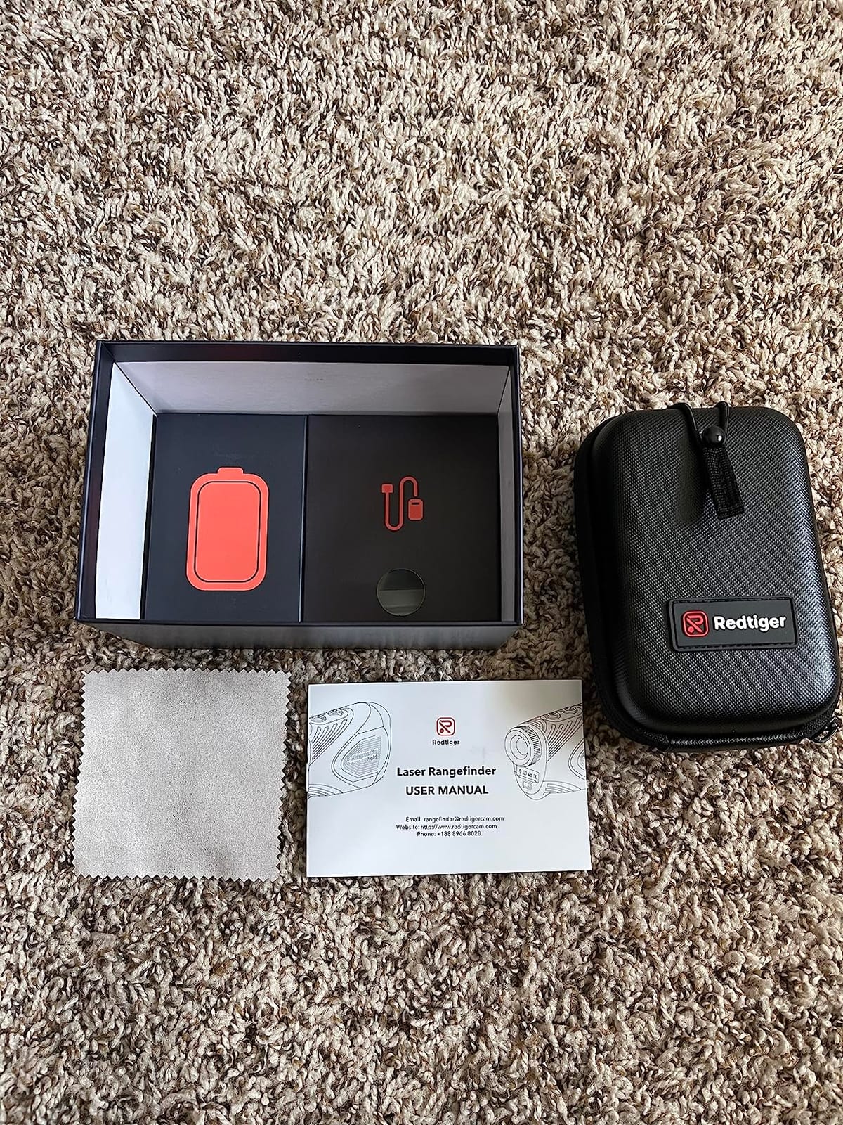 REDTIGER Golf Rangefinder with Slope On/Off, 7X Magnification 1200 Yards | Flag Pole Lock with Vibration, IP54 Water Resistant, Rechargeable, Magnetic Suction, GolfVue Series 1, White customer photo 1