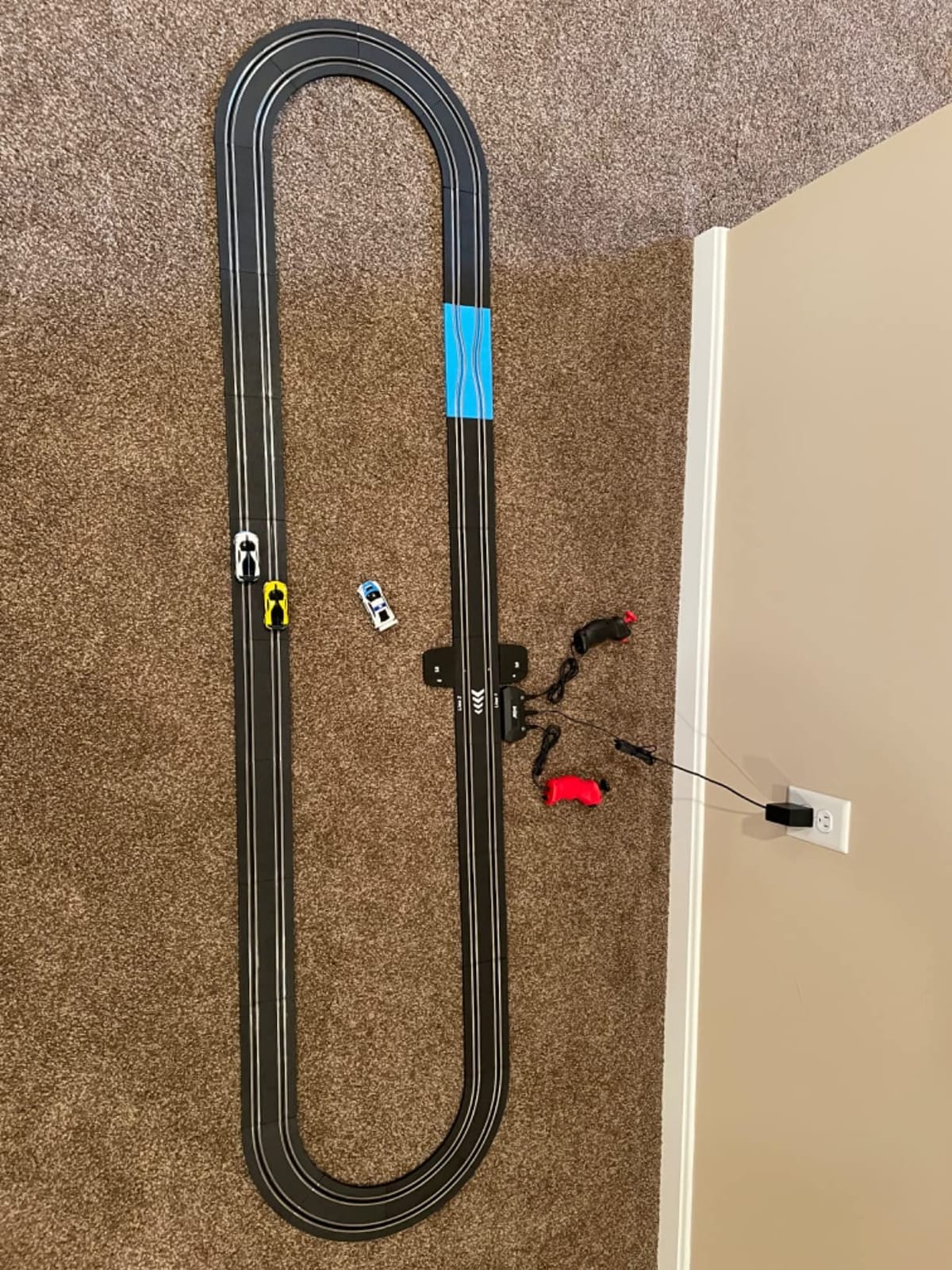 AGM MASETCH High Speed Series Tram Dual Track Set, Track with 4 Vehicles Official Licensed Slot car Racing, Comes with 2 Hand Controls and Track Parts and a Lap Counter. customer photo 1