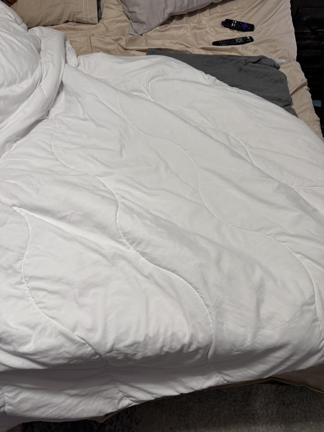 MEELUS Lightweight Comforter Cooling White, All Season Duvet Insert customer photo 2