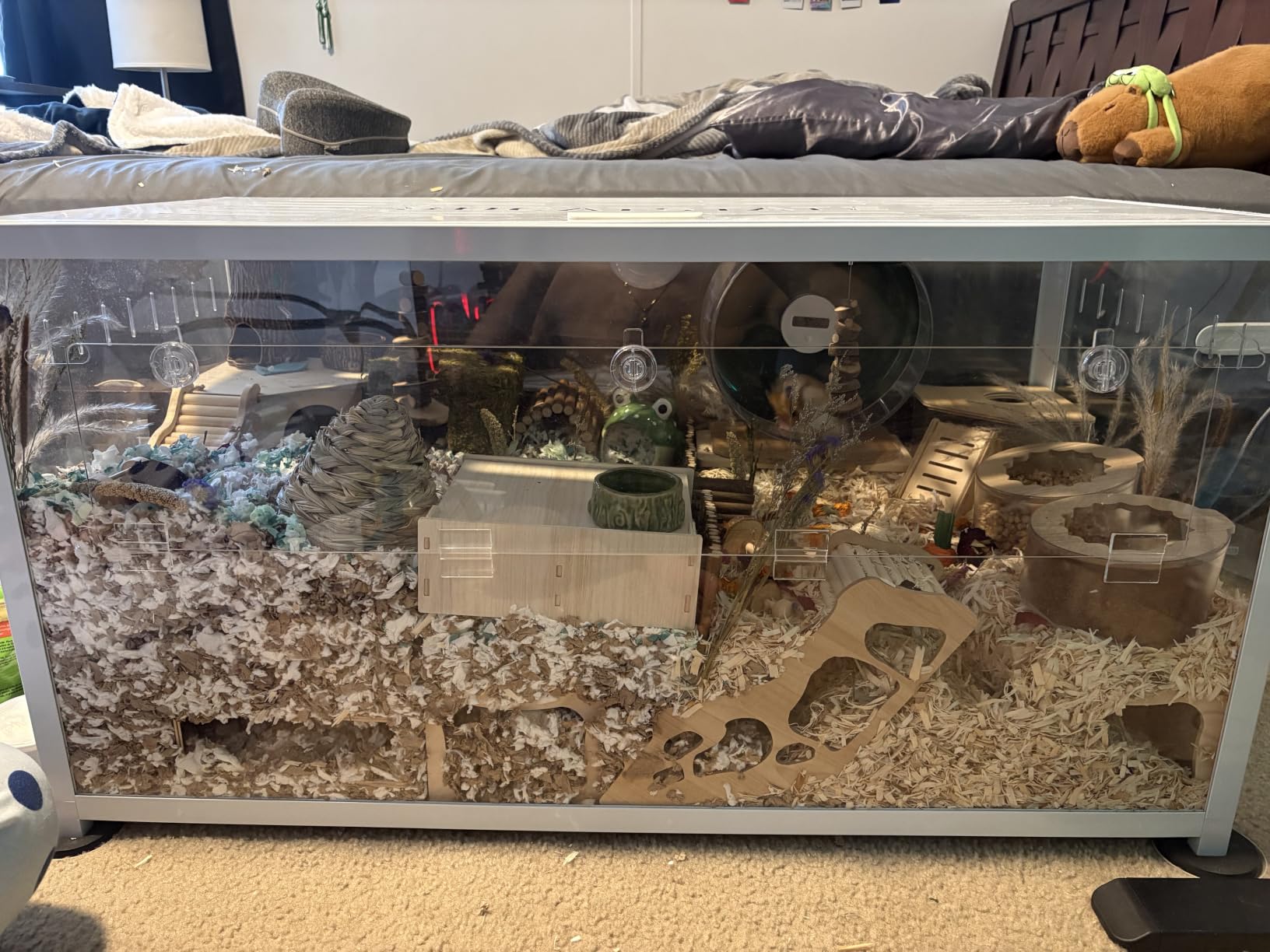 BUCATSTATE Hamster Cage 2.0, Large Hamster Enclosure (39in, White) | Stackable 5.4 ft² Large Habitats with Deep Beddiing Base, Sturdy Aluminum Frame, Front and Top Access, Easy Assemble customer photo 1
