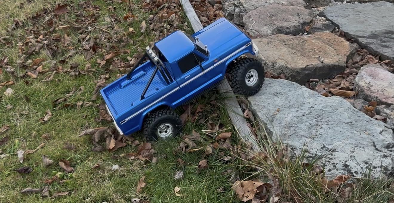 Traxxas TRX-4 Ford F-150 High Trail Edition 1/10 Scale 4X4 Crawler customer photo 1