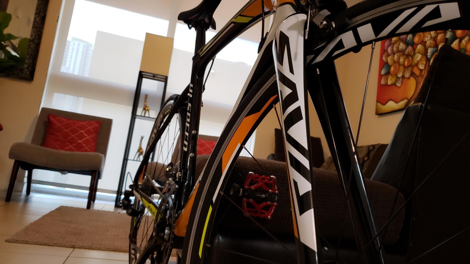 Carbon Road Bike for Beginners - Adult Racing Bicycle with Shimano SORA 18-Speed, Lightweight Carbon Fiber Frame & Fork, Double V-Brake customer photo 1