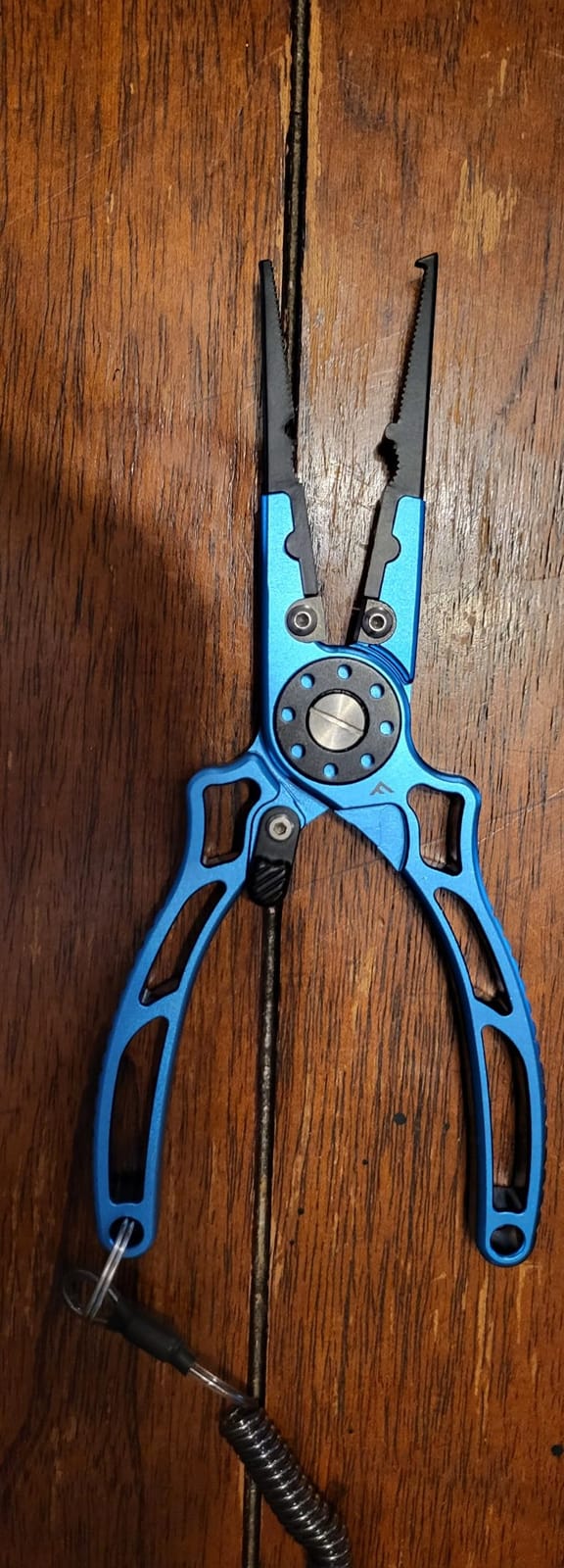 FLISSA Fishing Pliers, Safety Lock Design Fish Pliers Saltwater, Aluminum Hook Remover, Titanium 6Al-4V Jaw and Tungsten Carbide Line Cutters, Sheath & Lanyard, Fishing Gear Gifts for Men customer photo 2